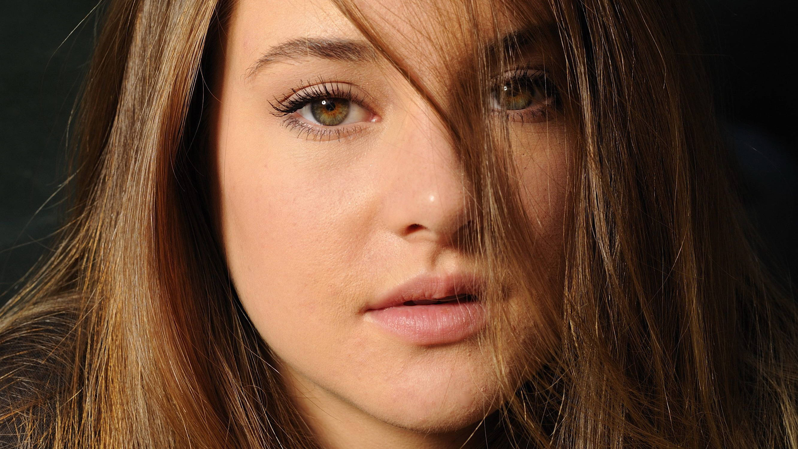Shailene Woodley, 2018, brown hair, 2K Desktop Wallpaper