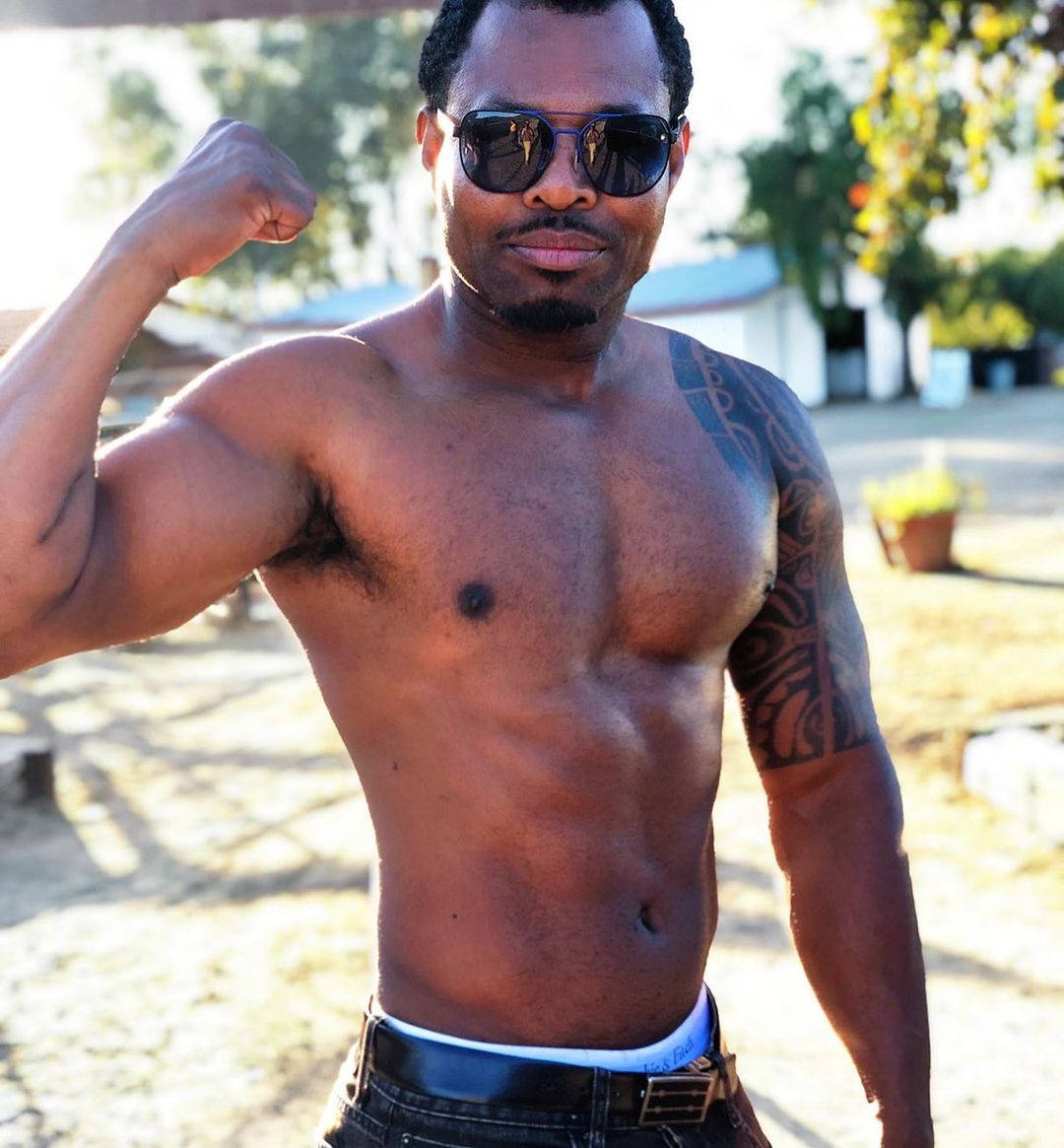Shane Mosley, beach, sunlight, SD Phone Wallpaper