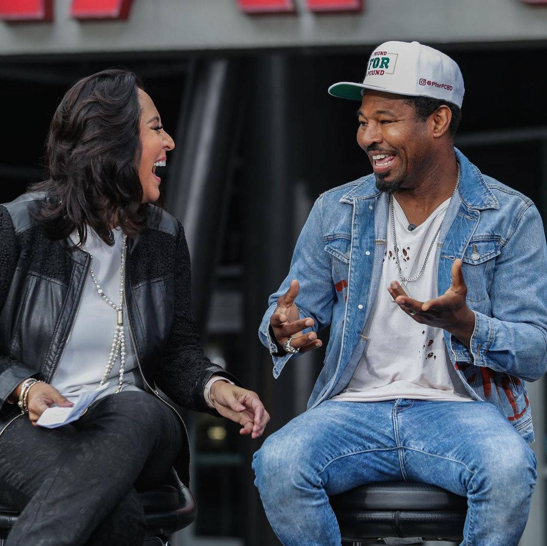 Shane Mosley, stage interview, outdoor interview, SD Desktop Wallpaper