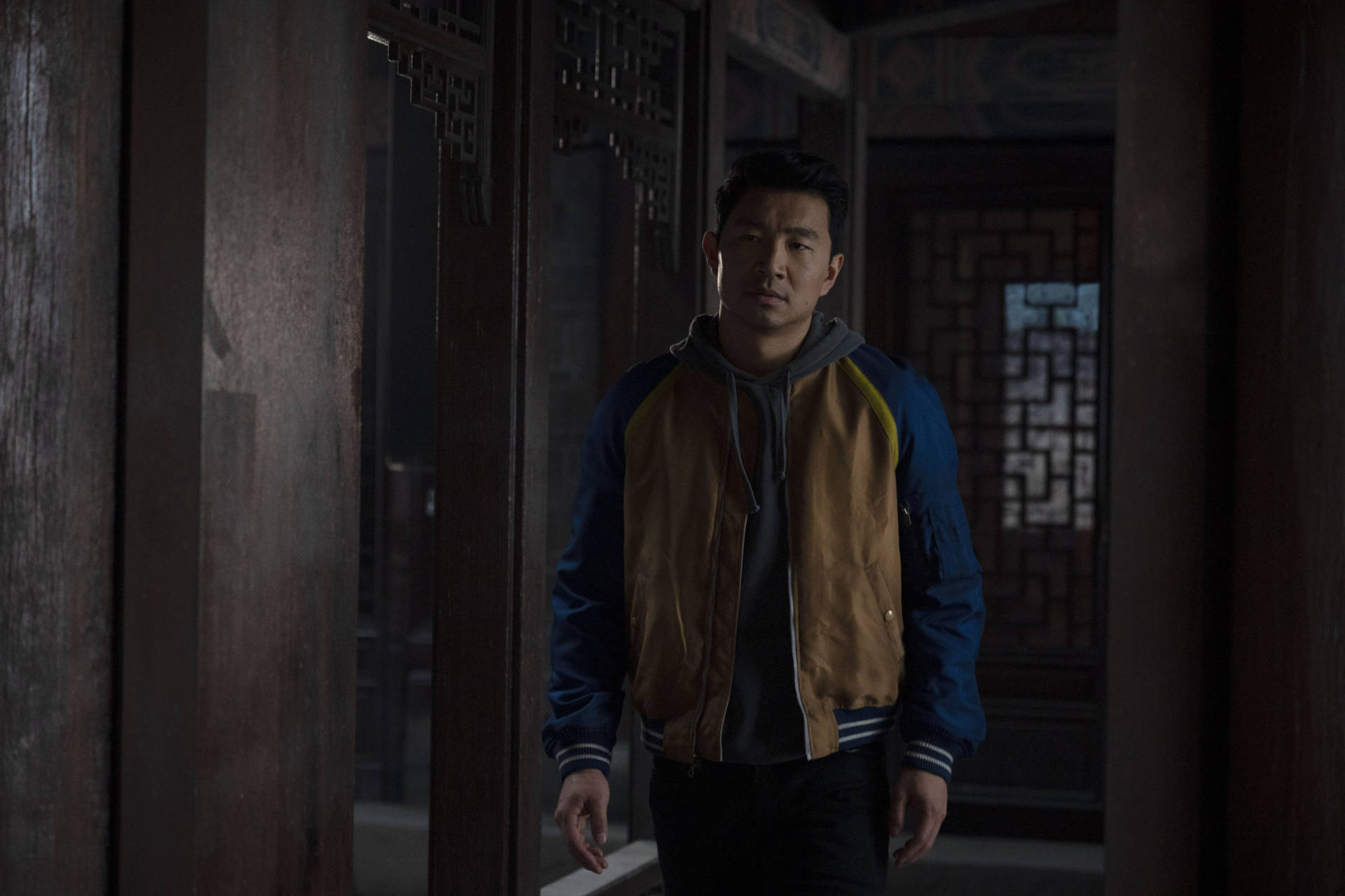 Shang Chi And The Legend Of The Ten Rings, dim hallway, blue and tan jacket, Full HD Desktop Wallpaper