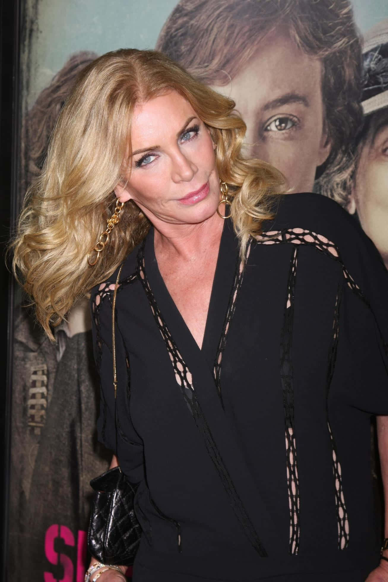 Shannon Tweed, black lace-trimmed top, gold hoop earrings, Full HD Phone Wallpaper