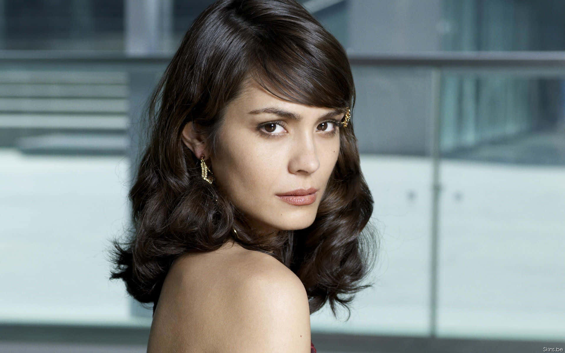Shannyn Sossamon, blue hues, dark wavy hair, Full HD Desktop Wallpaper
