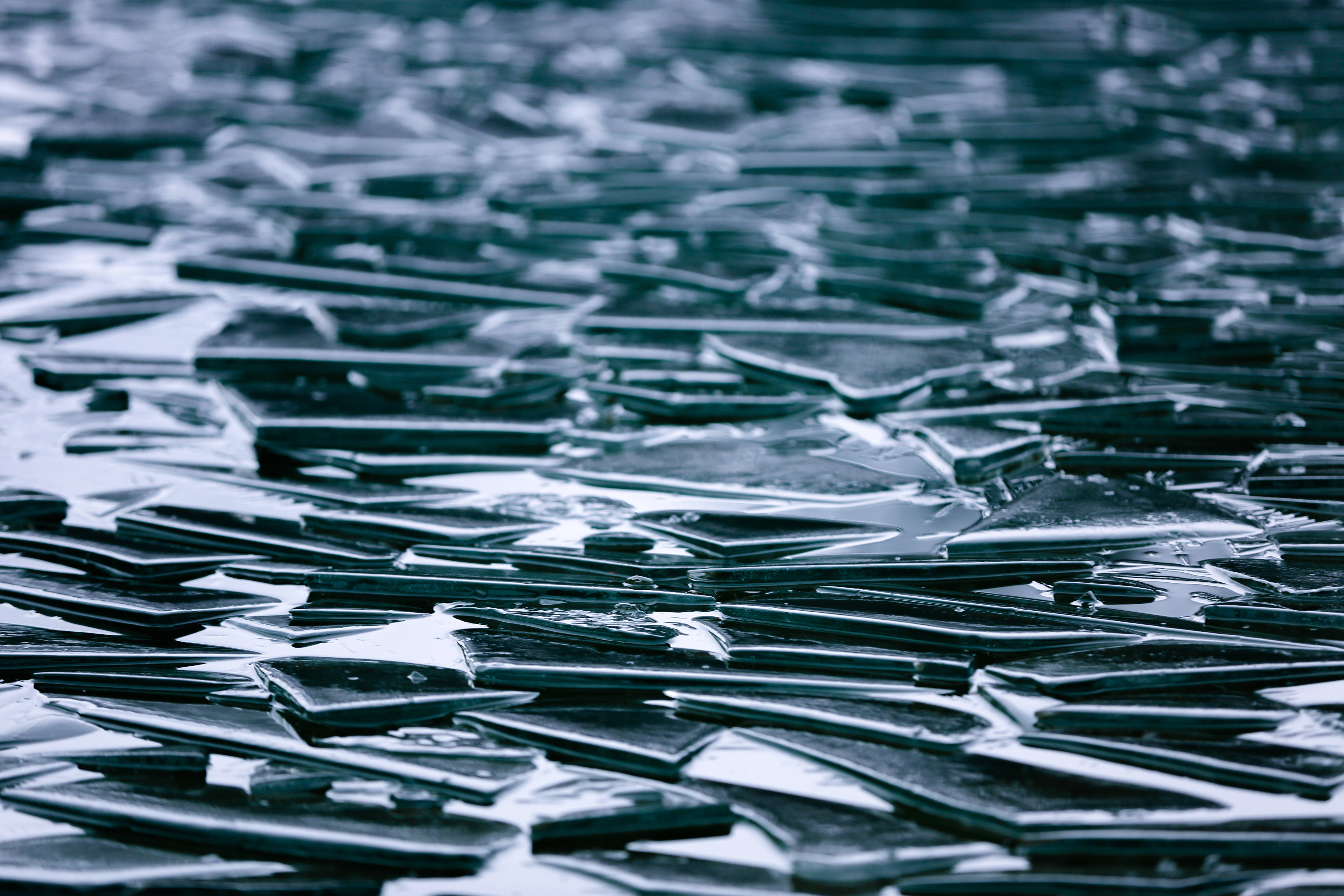 Sharp, broken glass, water, 5K Desktop Wallpaper