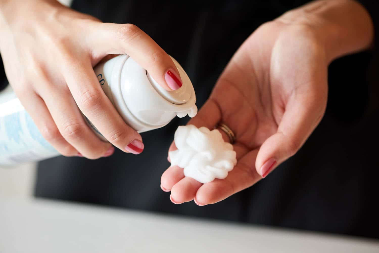 shaving cream, fluffy white foam, spray can, HD Desktop Wallpaper