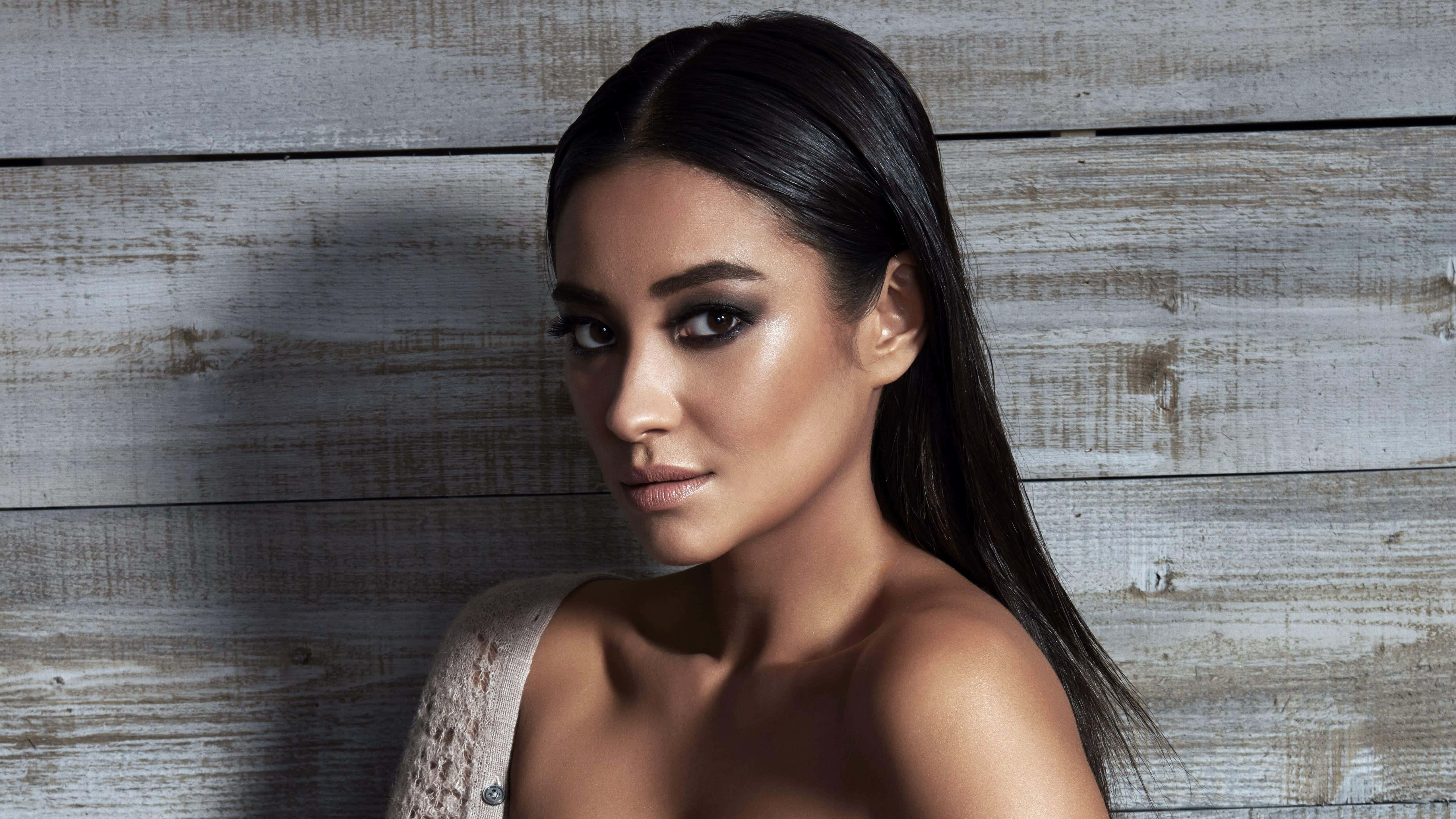 Shay Mitchell, wooden backdrop, weathered wooden wall, 5K Desktop Wallpaper