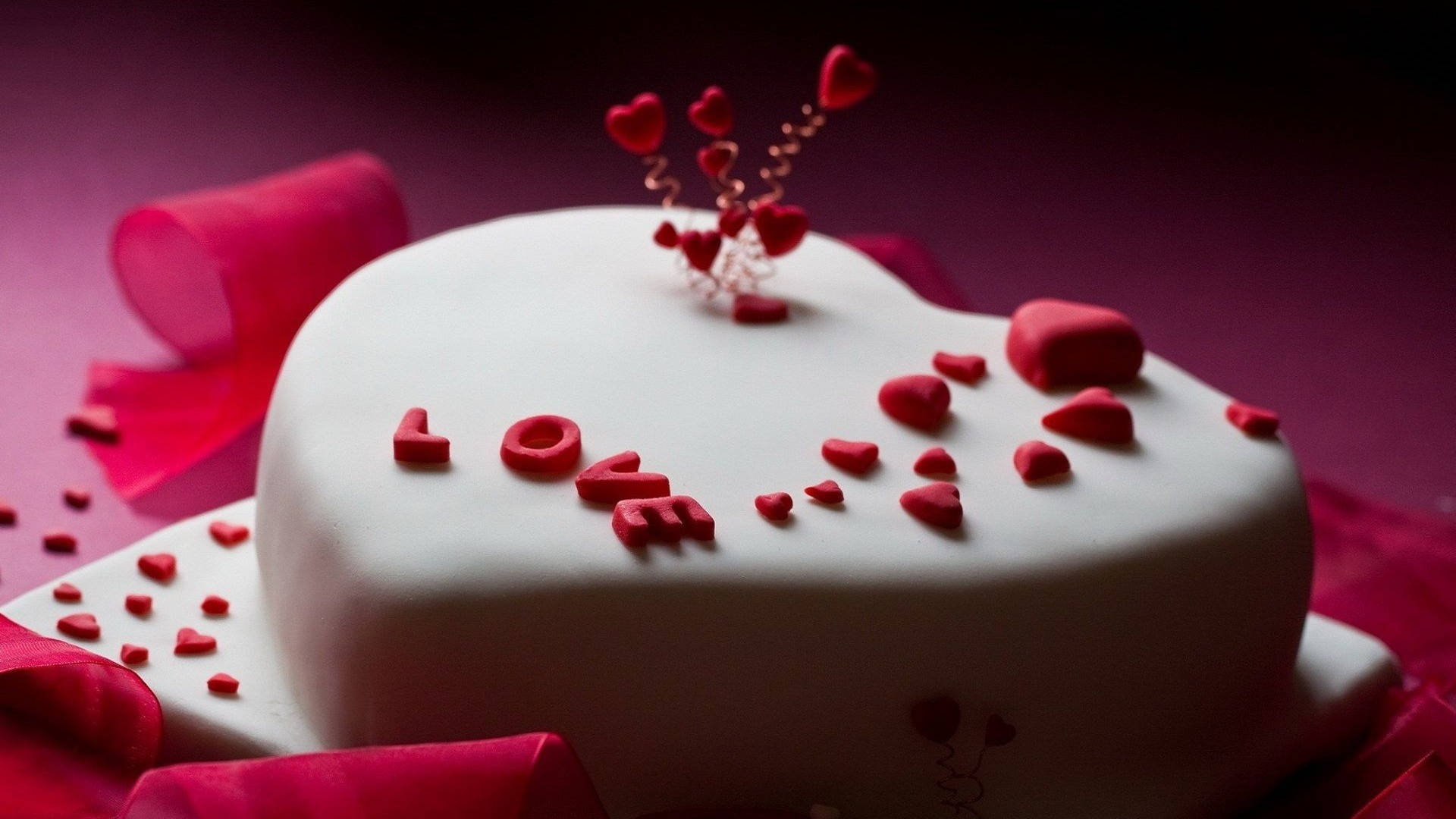 white fondant sheesh cake, heart-shaped white cake, red fondant hearts, Full HD Desktop Wallpaper