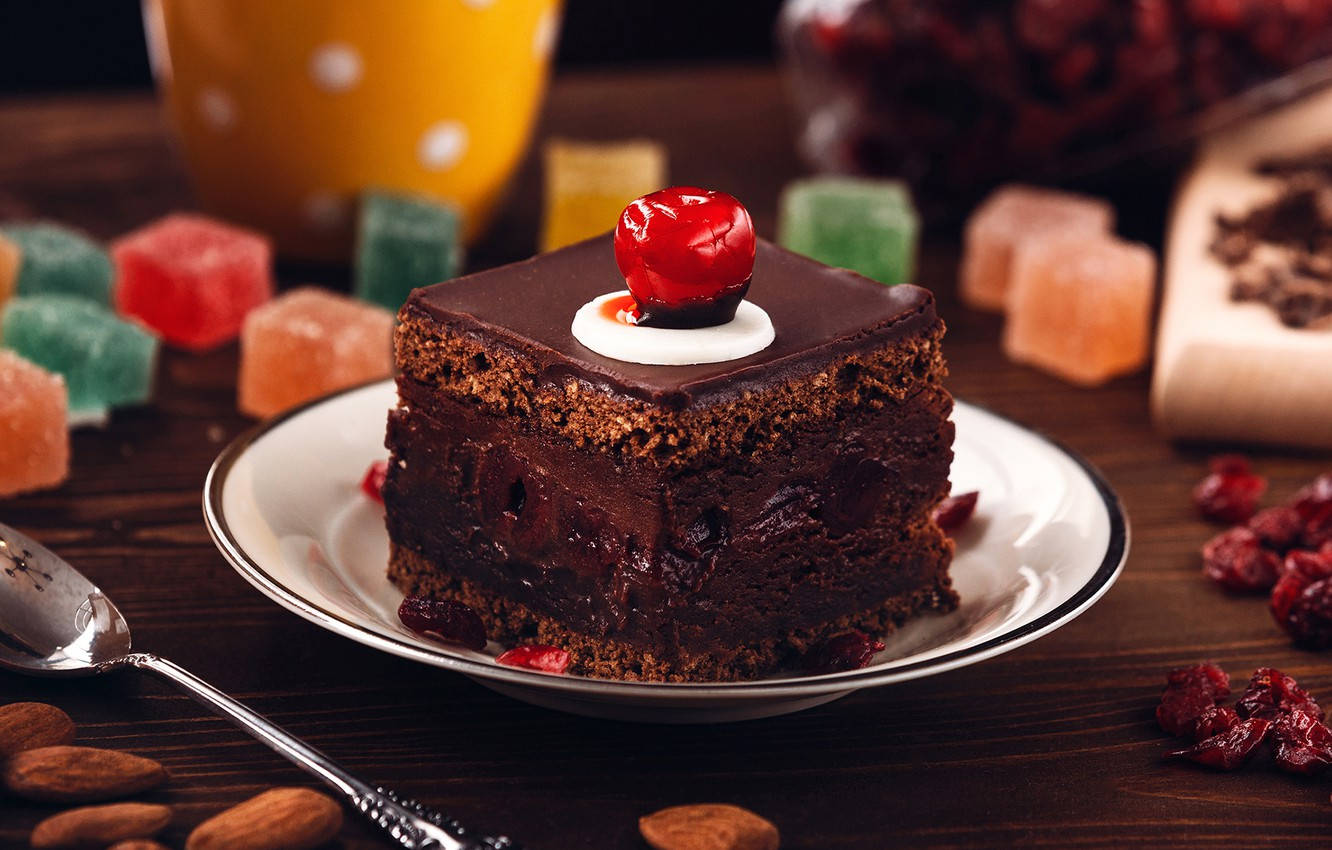 Sheesh Fudge Cake, cherry, cream, HD Desktop Wallpaper
