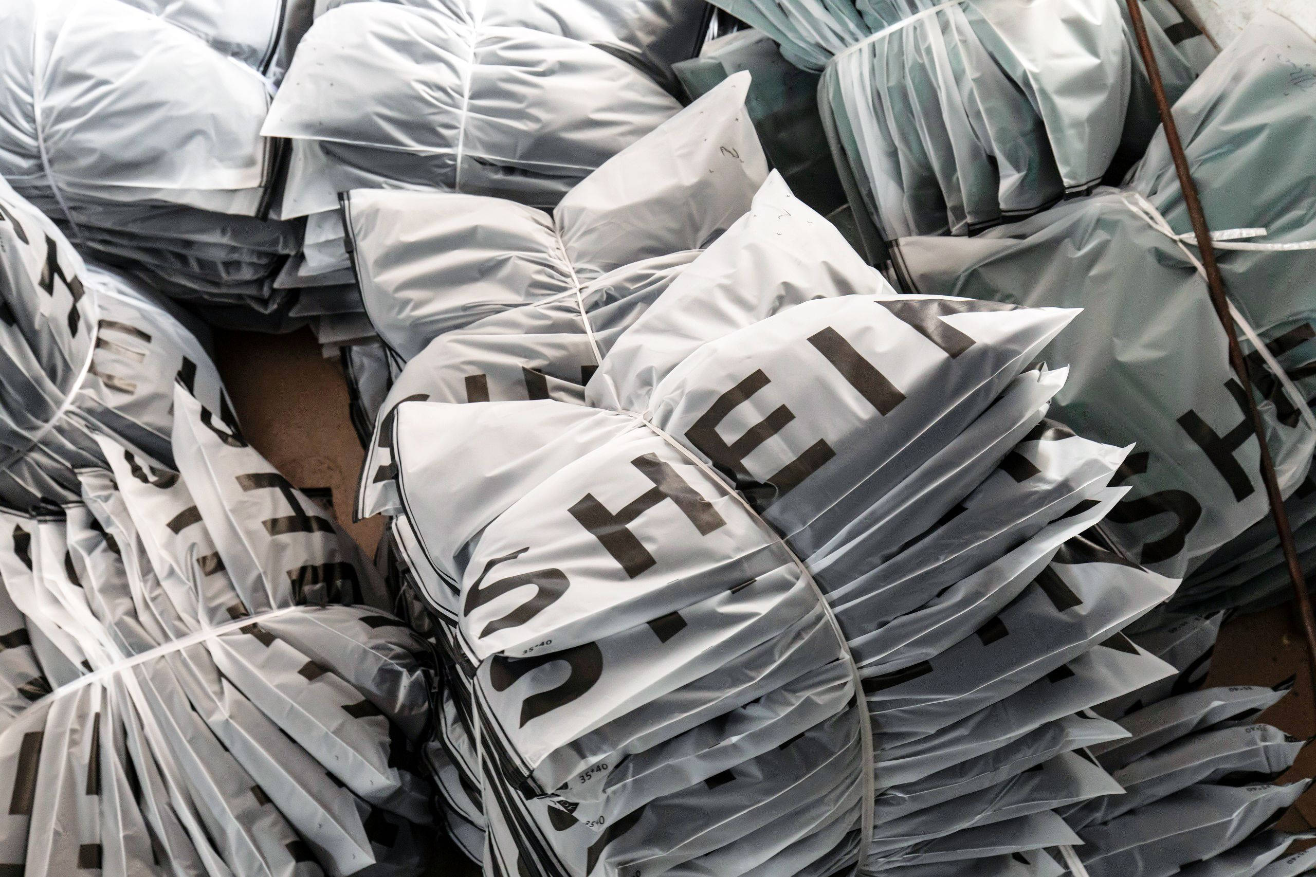 Shein, plastic bags, white, 2K Desktop Wallpaper