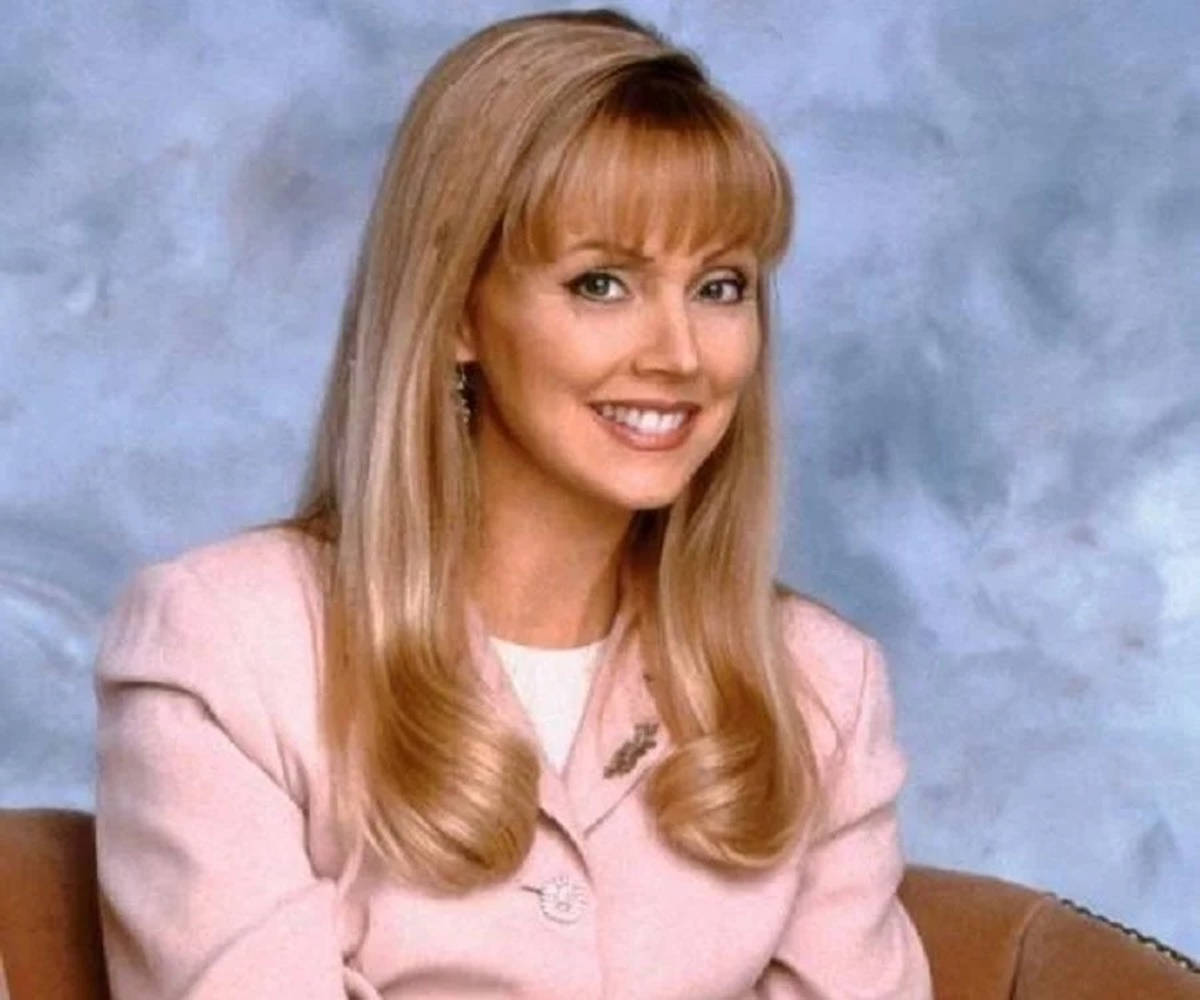 Shelley Long, blonde woman, pink blazer, SD Desktop Wallpaper