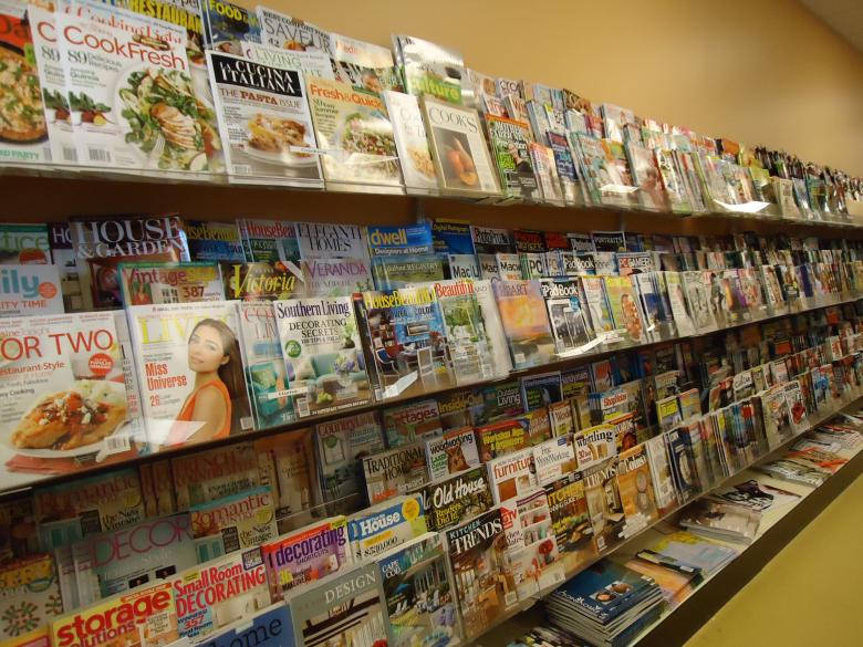 elegant wooden shelves, magazine racks, colorful home cooking magazines, SD Desktop Wallpaper