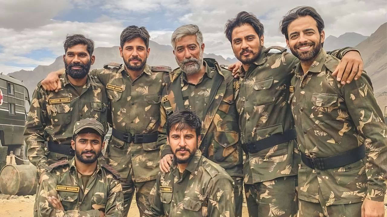 Shershaah, camouflage uniforms, mountainous backdrop, HD Desktop Wallpaper