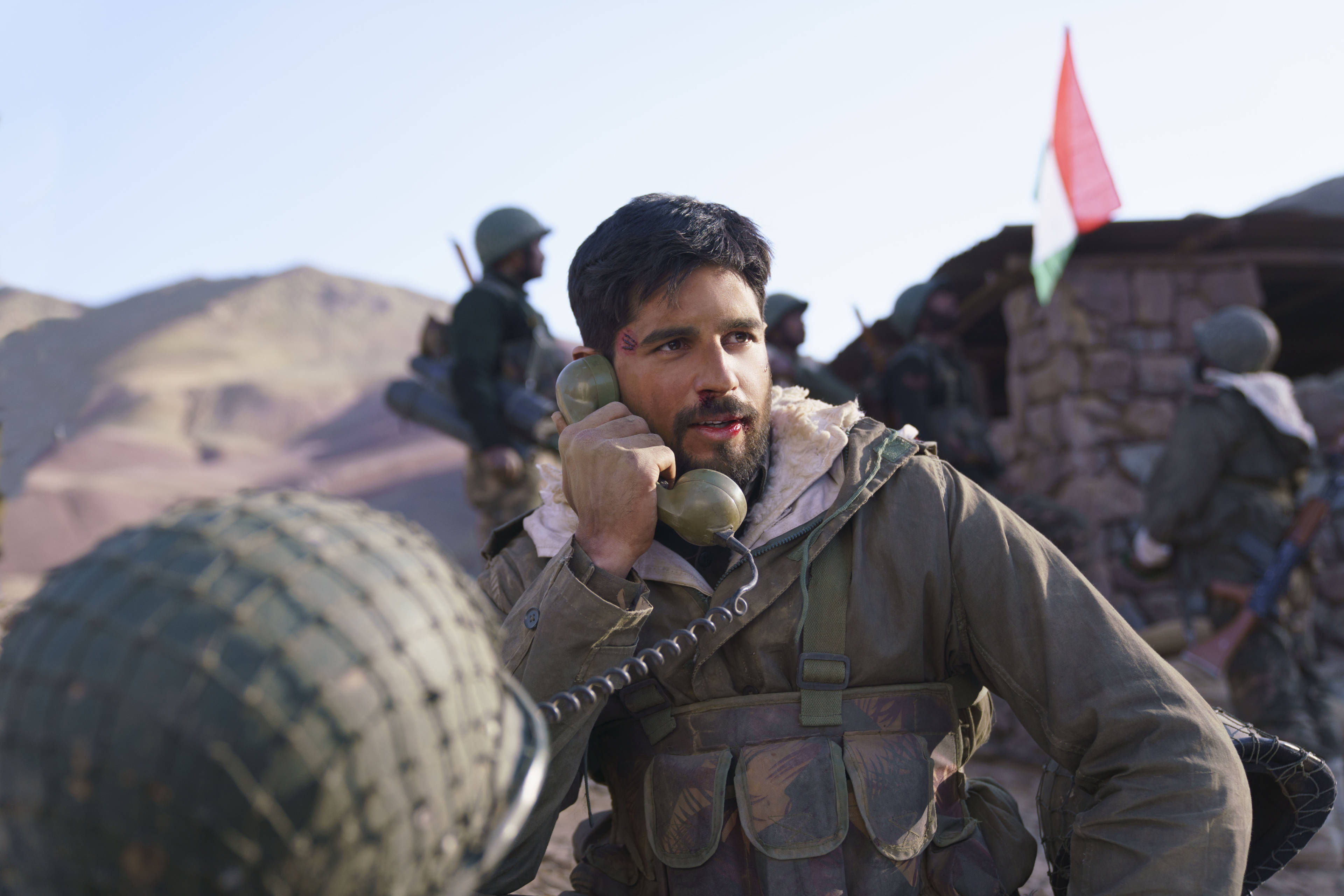Shershaah, field phone, desert military camp, 4K Desktop Wallpaper