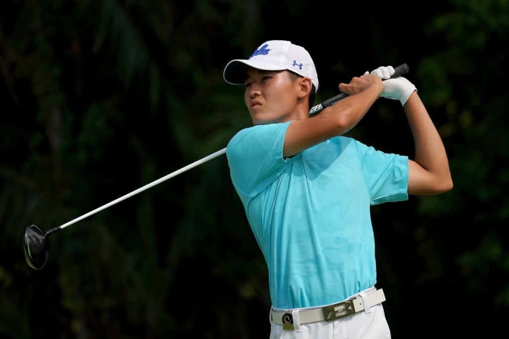 Shigeki Maruyama, turquoise shirt, white cap, SD Desktop Wallpaper