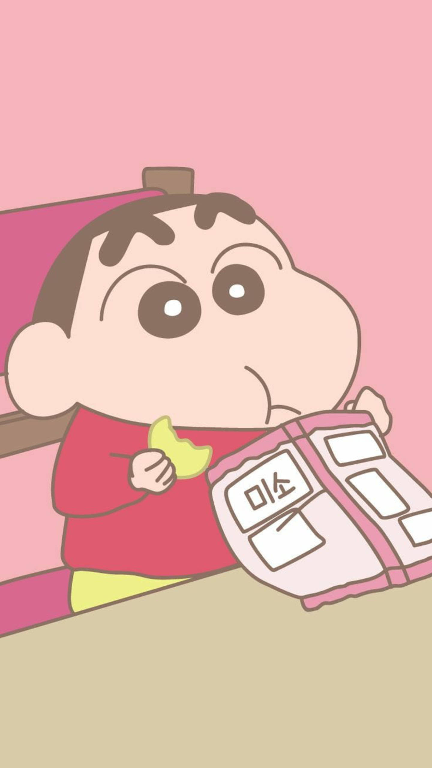 Shin Chan, red shirt, pink snack package, 2K Phone Wallpaper