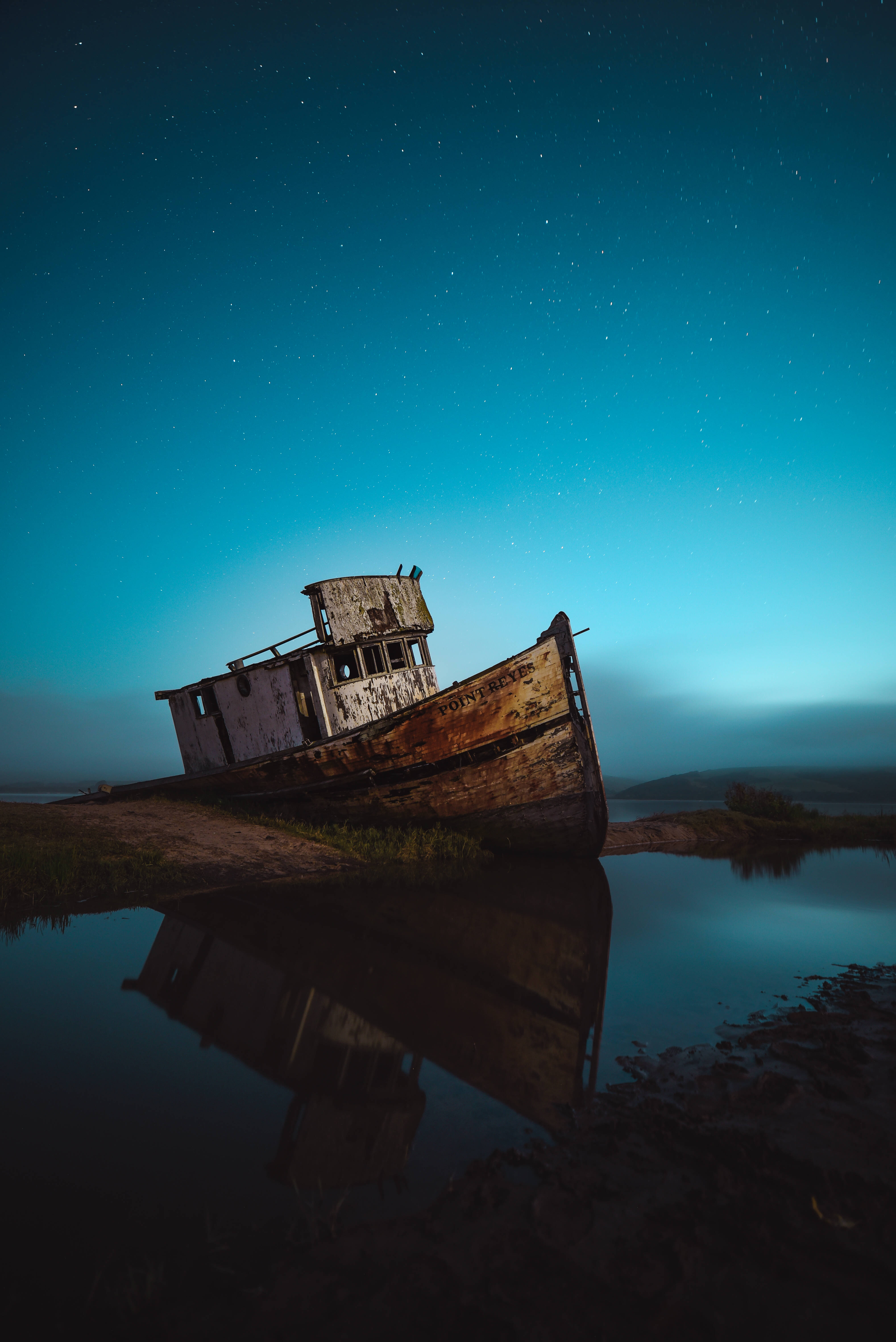 abandoned ship, rusty boat, shores, 5K Phone Wallpaper