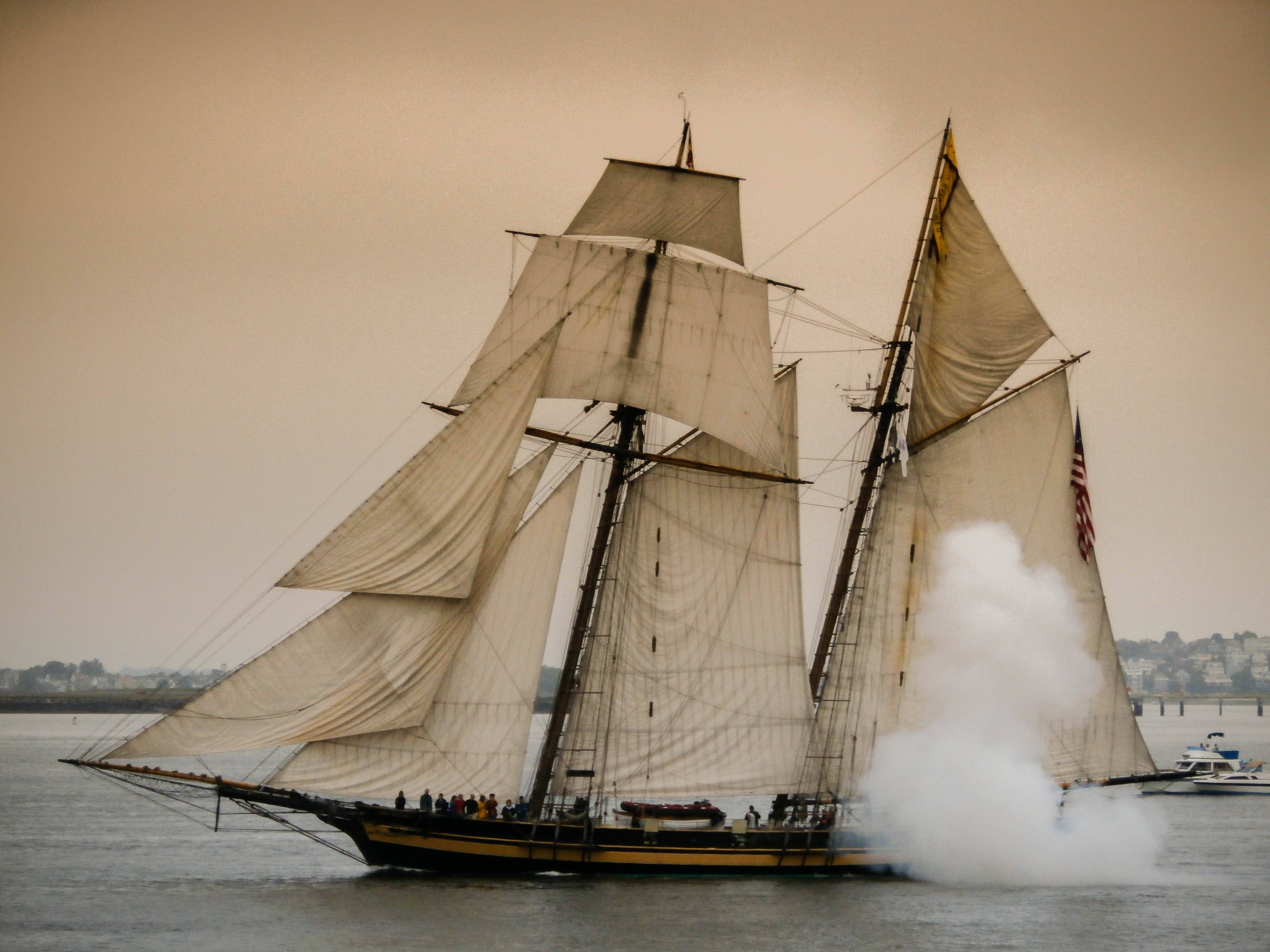 vintage galleon ship, tall ship, billowing sails, 4K Desktop Wallpaper