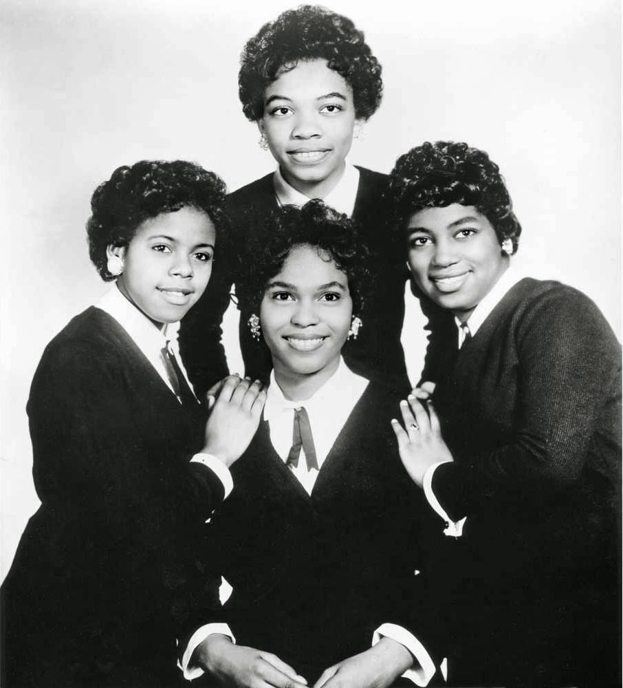 The Shirelles, 1970, dark suits, SD Phone Wallpaper
