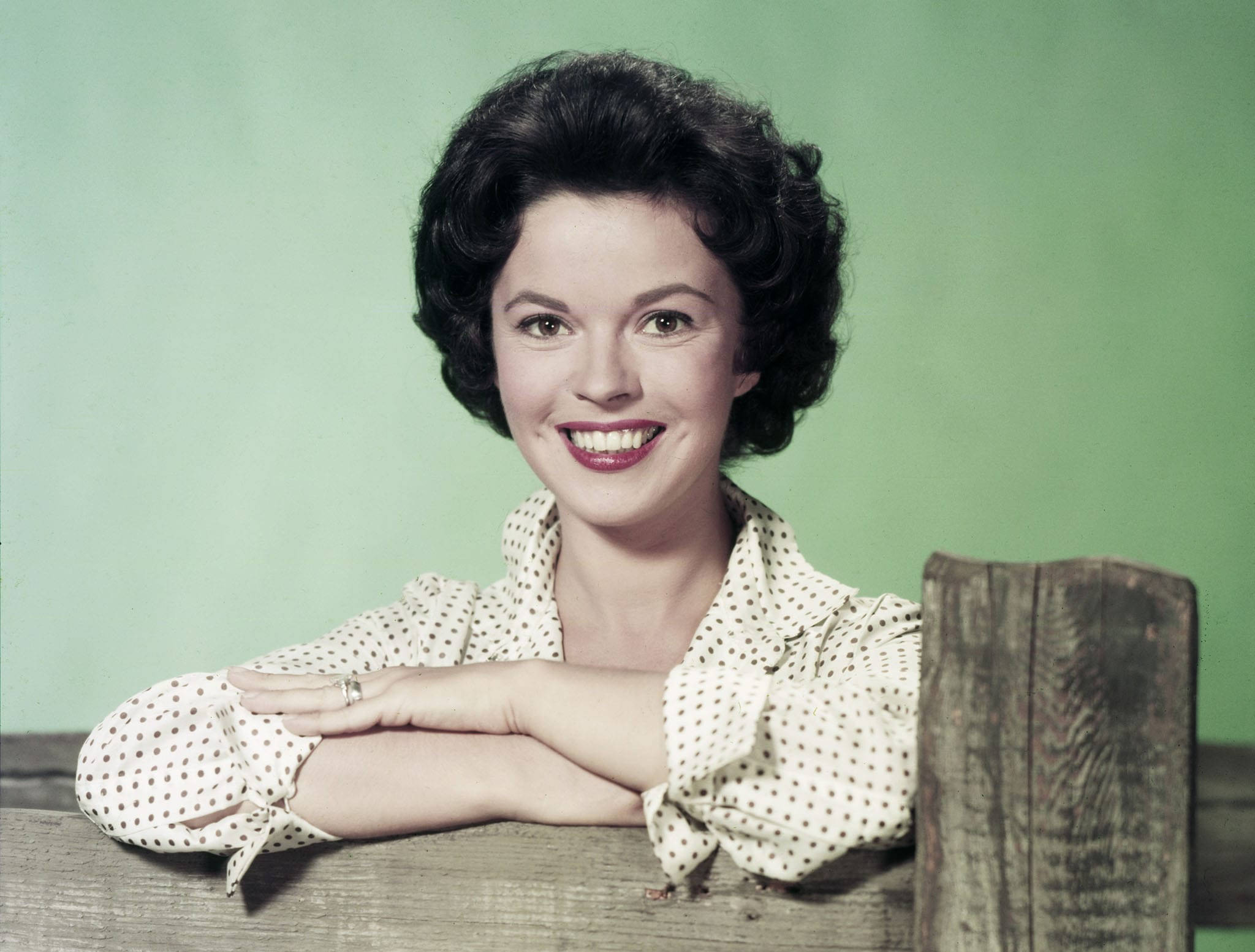Shirley Temple, dark curly hair, polka-dot blouse, Full HD Desktop Wallpaper