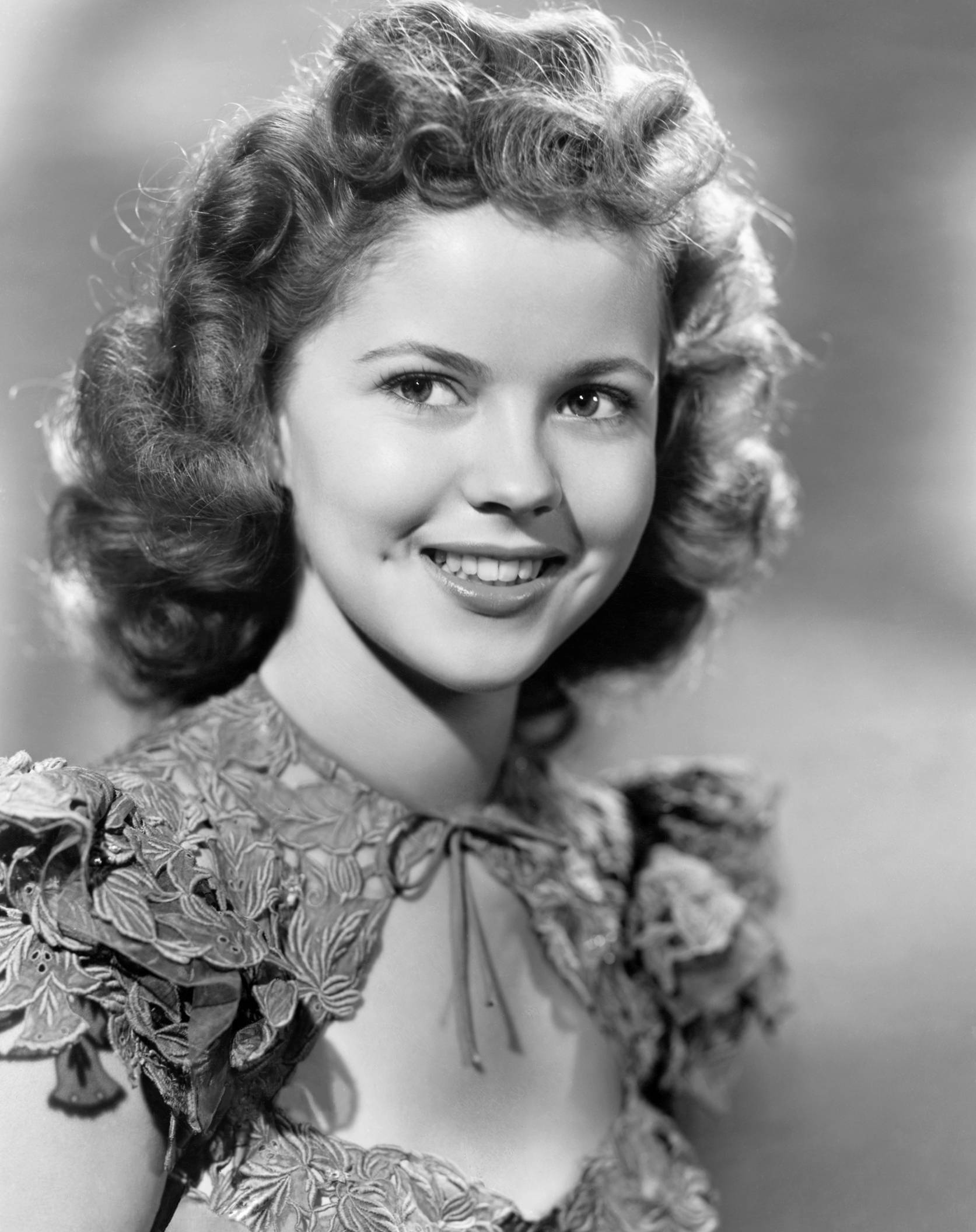 Shirley Temple, vintage black and white portrait, voluminous curls, Full HD Phone Wallpaper
