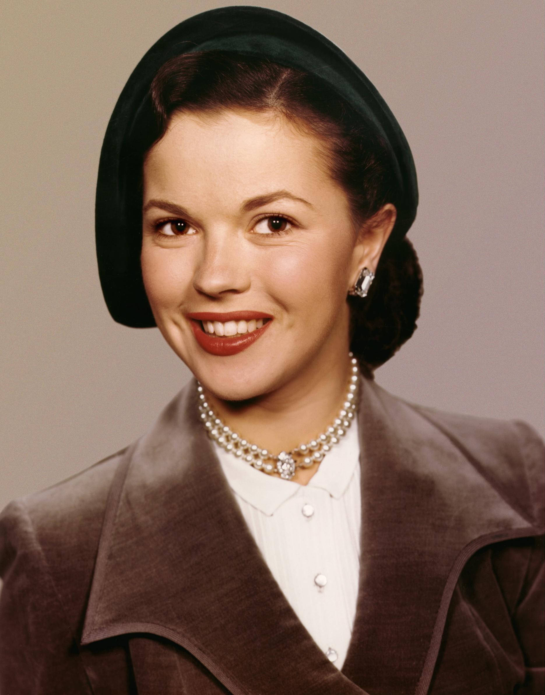 Shirley Temple, vintage portrait, dark hat, Full HD Phone Wallpaper