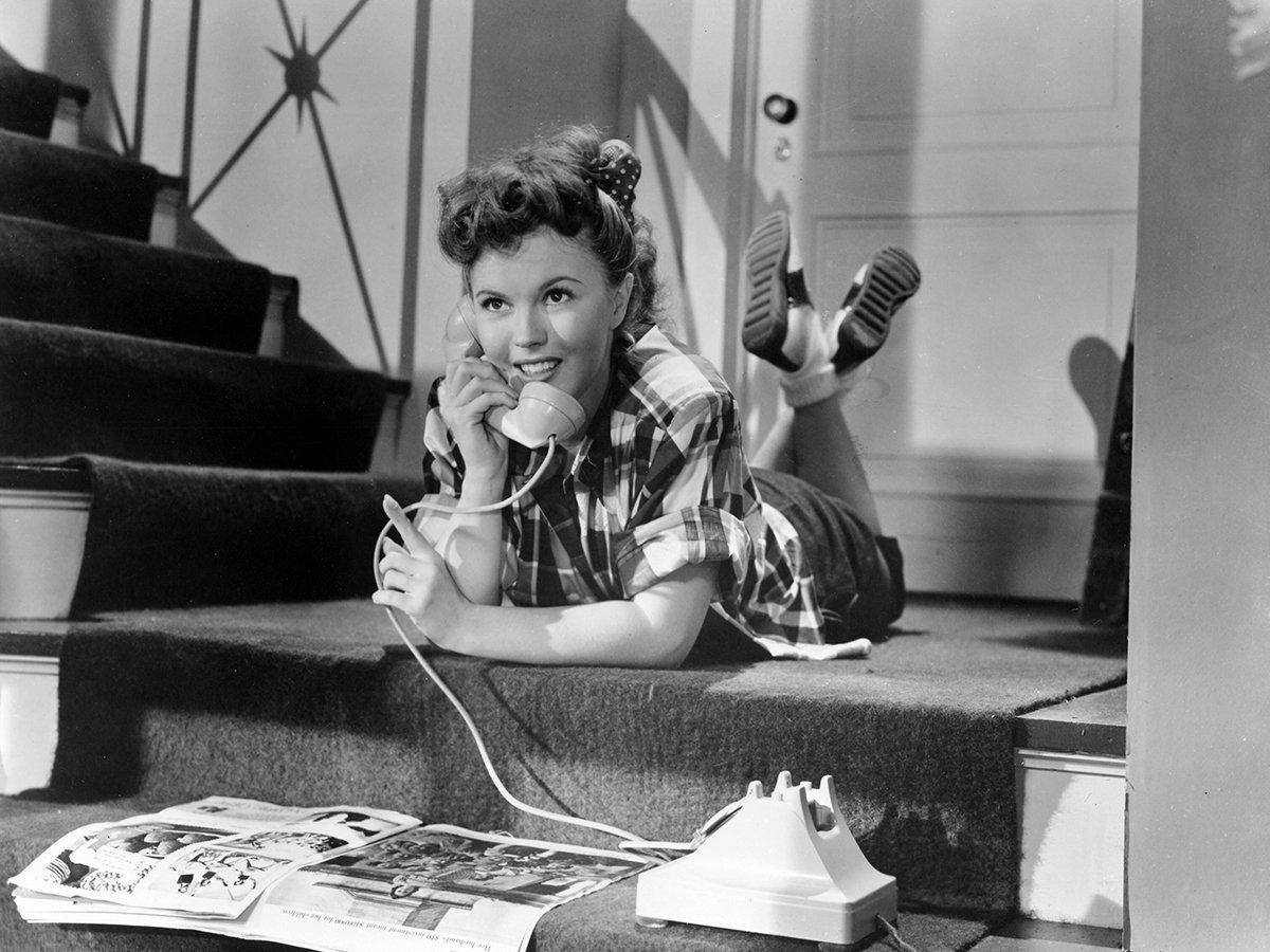 Shirley Temple, plaid shirt, vintage telephone, SD Desktop Wallpaper