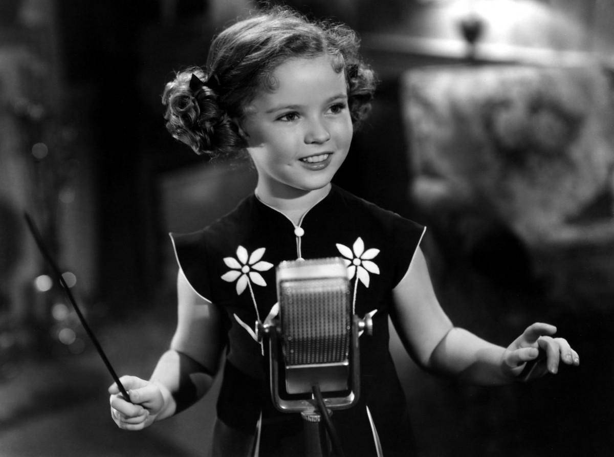 Shirley Temple, music studio, vintage black and white photo, SD Desktop Wallpaper
