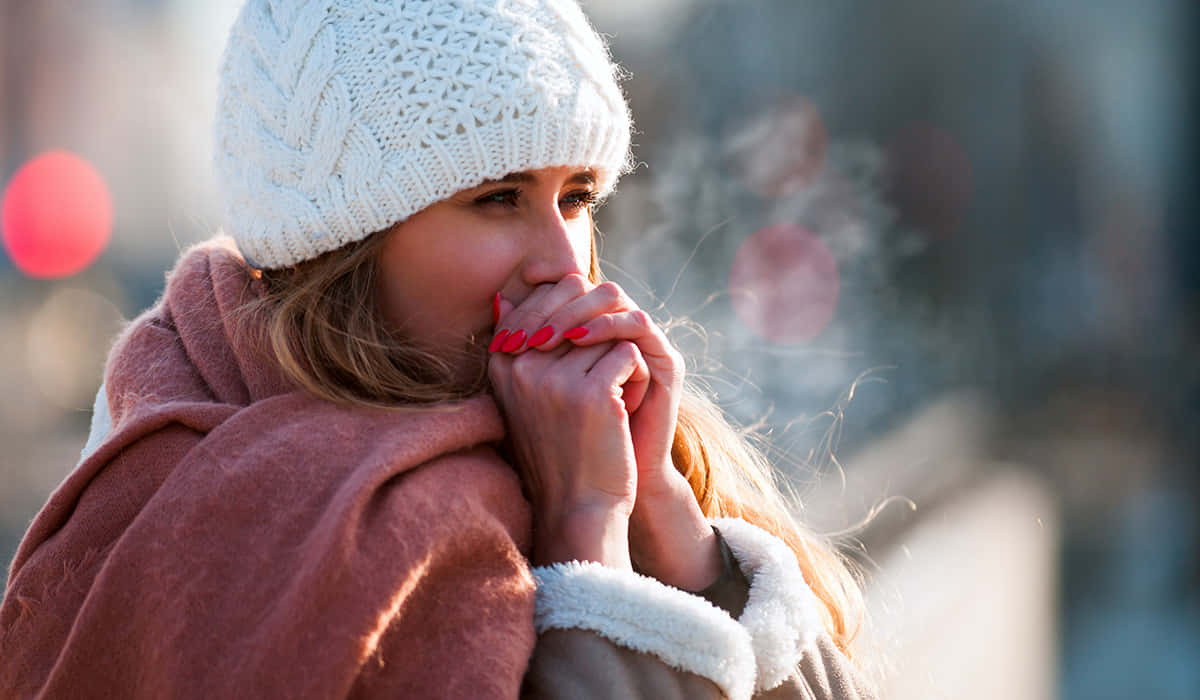Shivering Woman Looking Ahead, white knit hat, pink scarf, SD Desktop Wallpaper