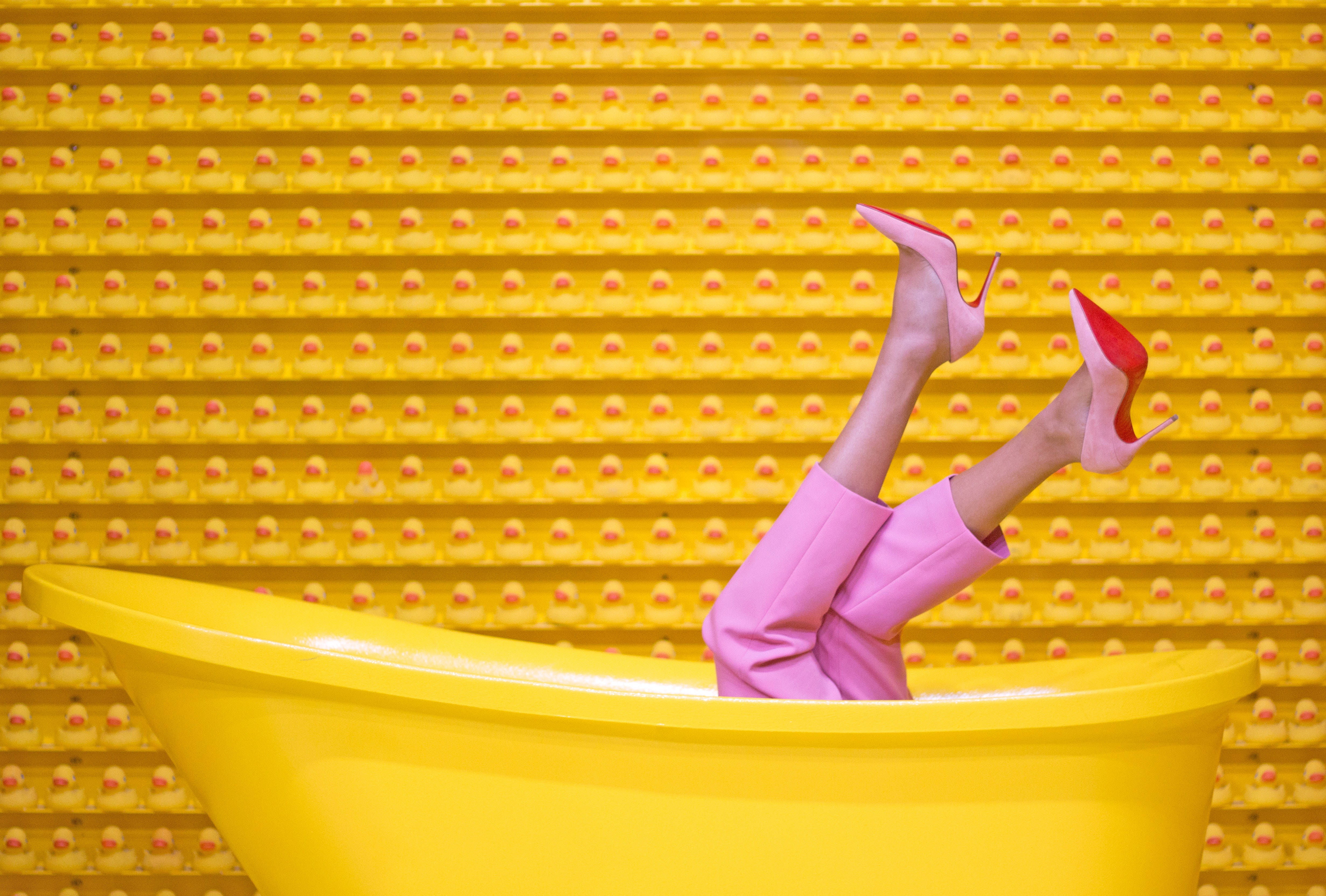 pink shoes, yellow tub, red heels, 4K Desktop Wallpaper