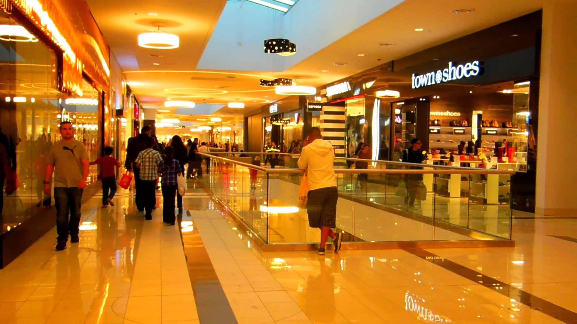 elegantly tiled floor, brightly lit mall corridor, reflective floors, Full HD Desktop Wallpaper