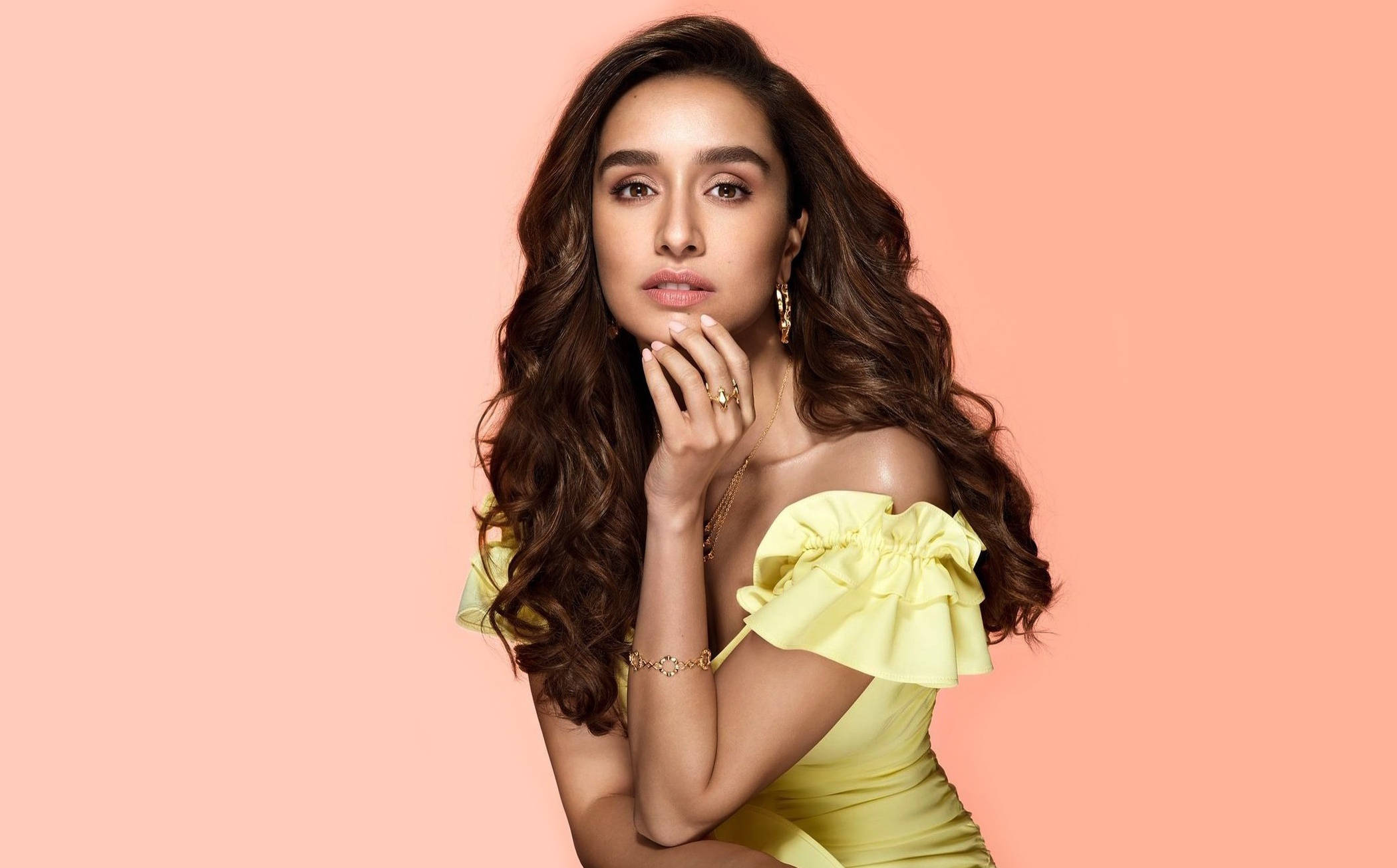 Shraddha Kapoor, yellow off-shoulder dress, long wavy brown hair, Full HD Desktop Wallpaper