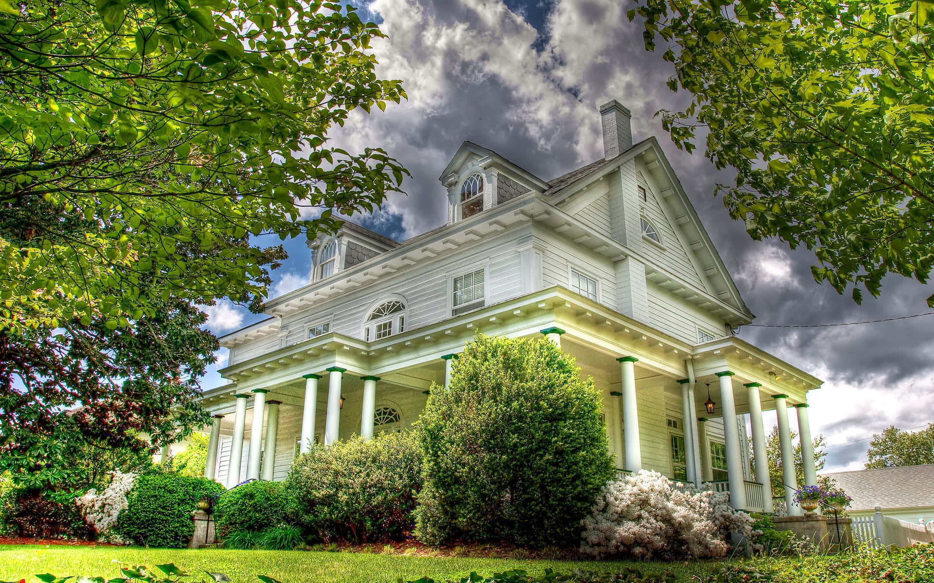 Southern Dental Office Garden, Victorian house, columns, Full HD Desktop Wallpaper