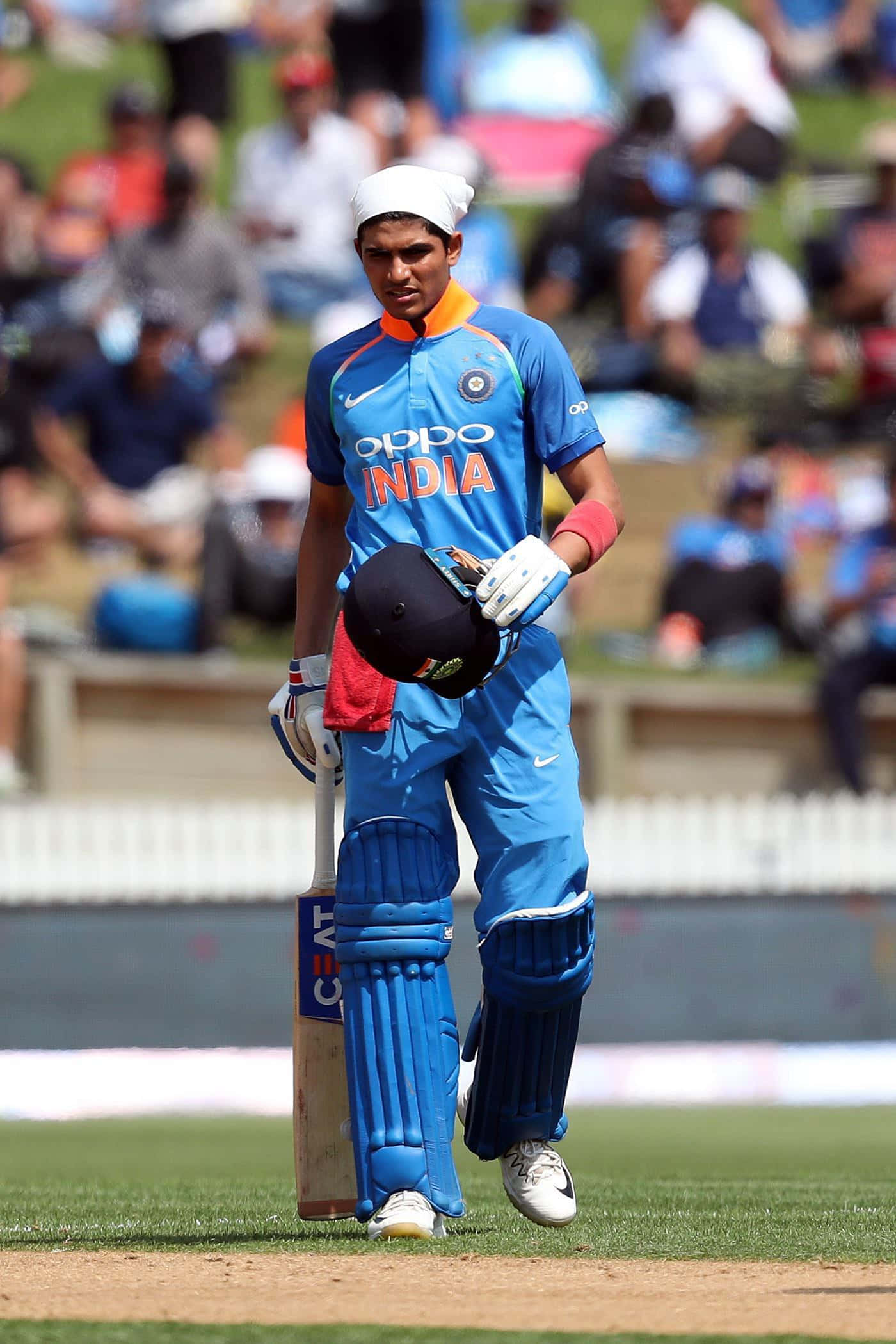 Shubman Gill, blue uniform, bat, Full HD Phone Wallpaper