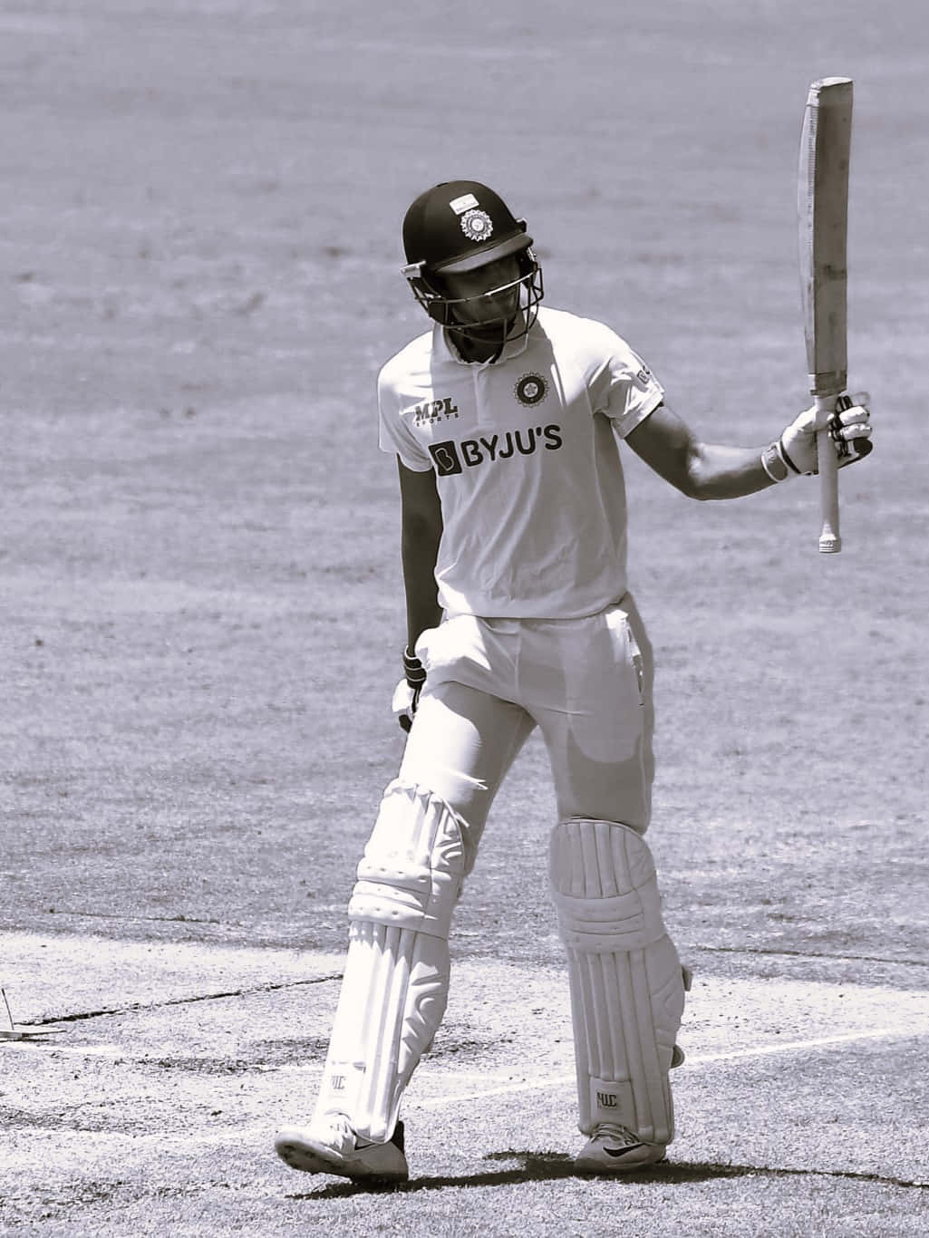 Shubman Gill, cricket player, white gear, HD Phone Wallpaper