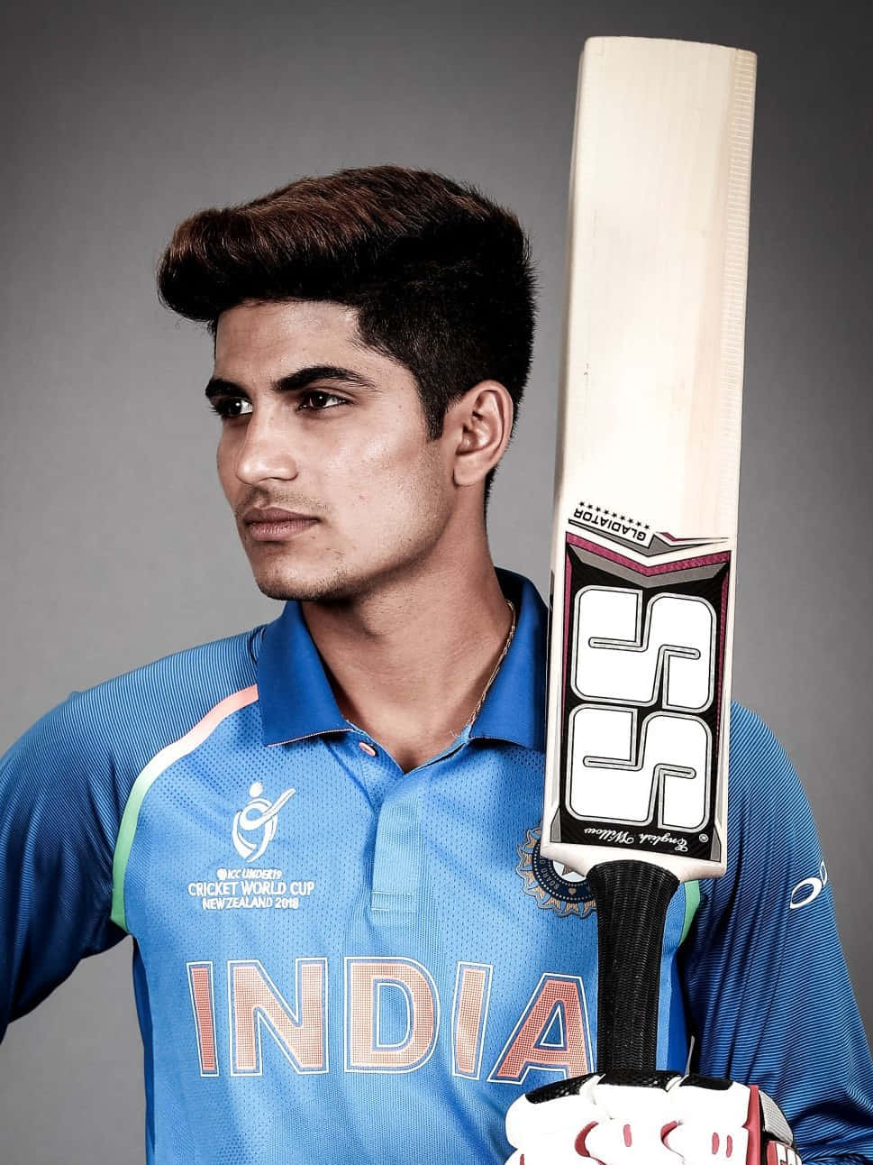 Shubman Gill, blue jersey, cricket bat, HD Phone Wallpaper