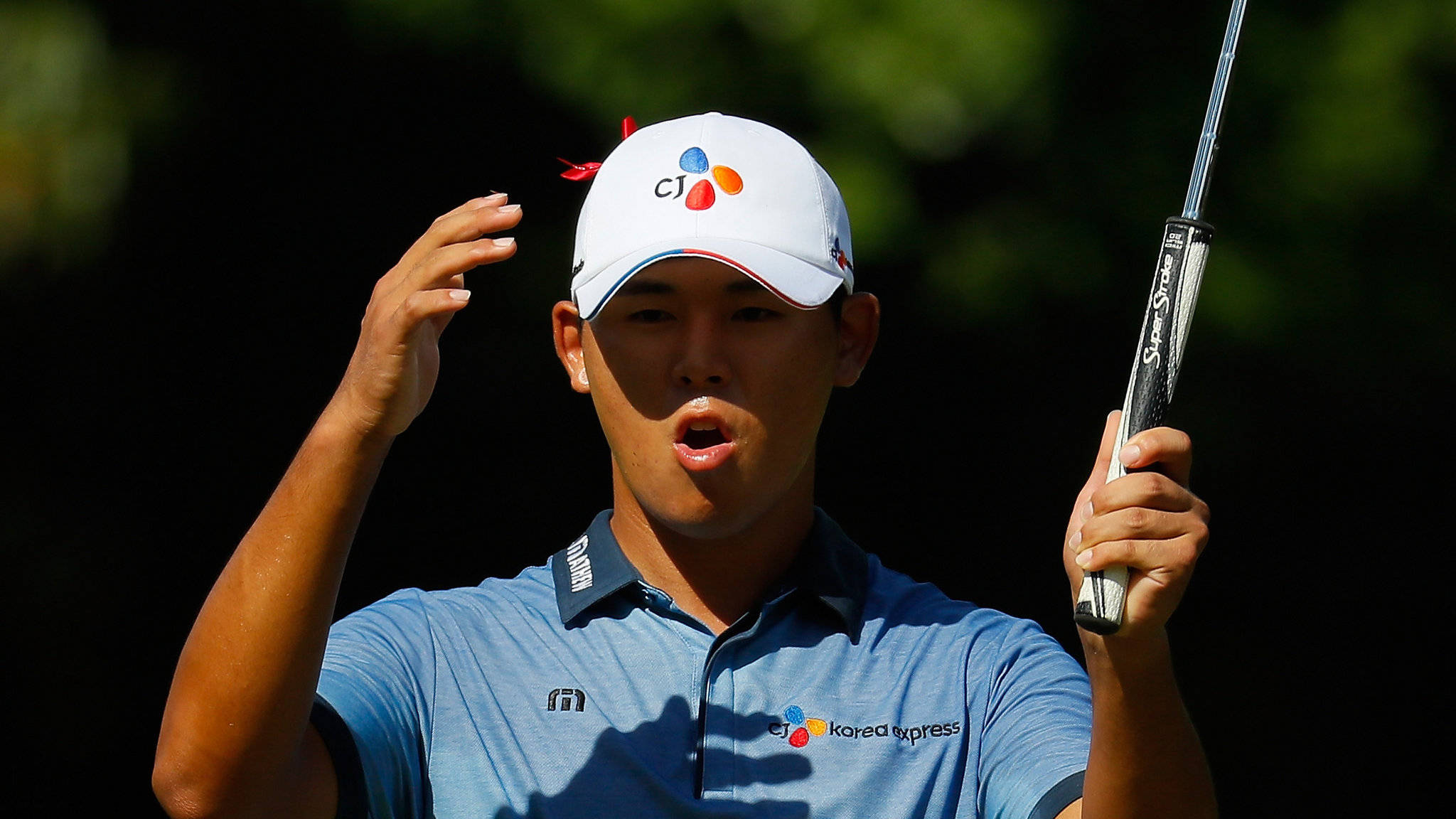 Si Woo Kim, blue shirt, white cap, Full HD Desktop Wallpaper