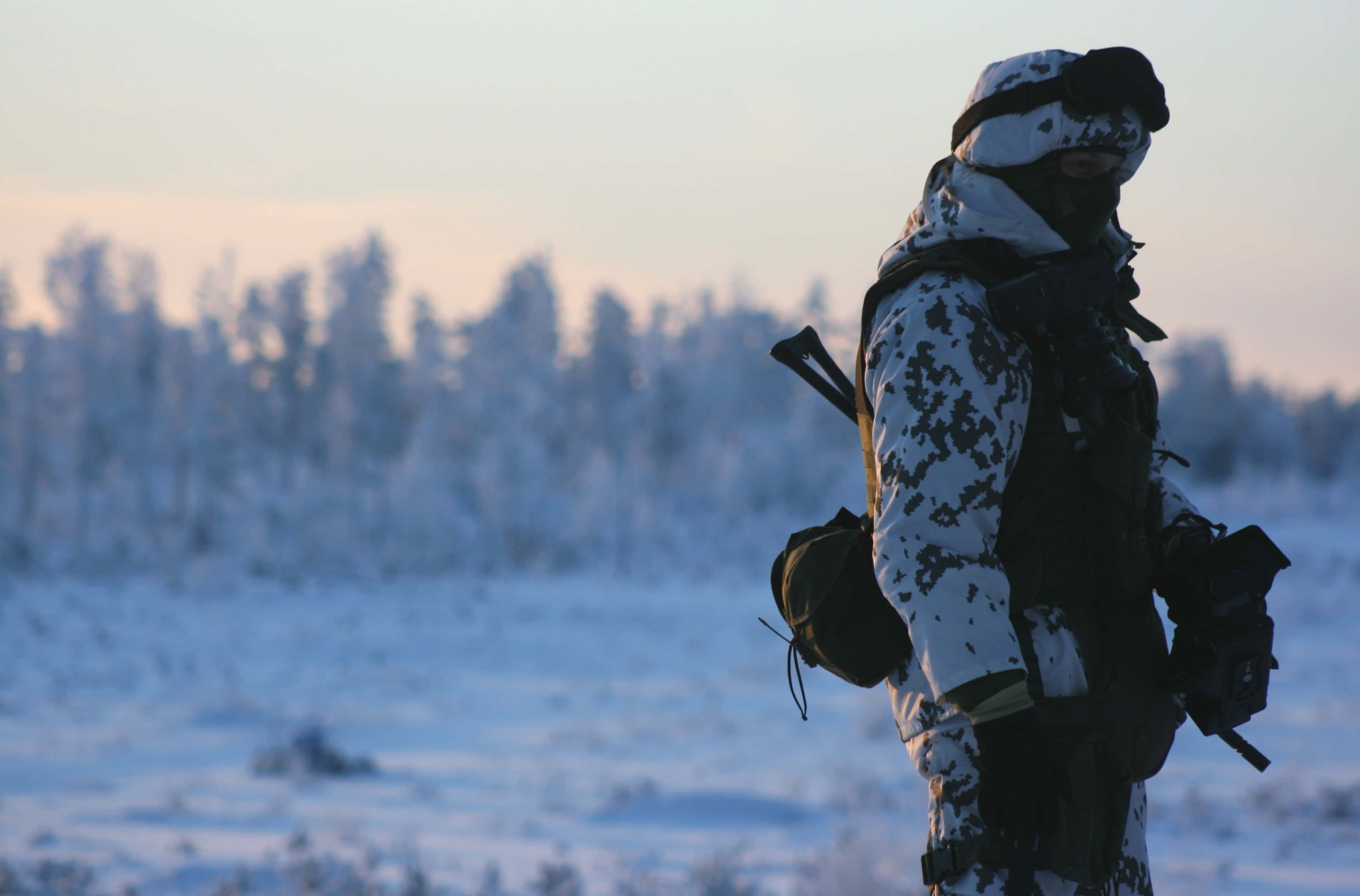 Russian Landscape, soldier, winter camouflage gear, 4K Desktop Wallpaper