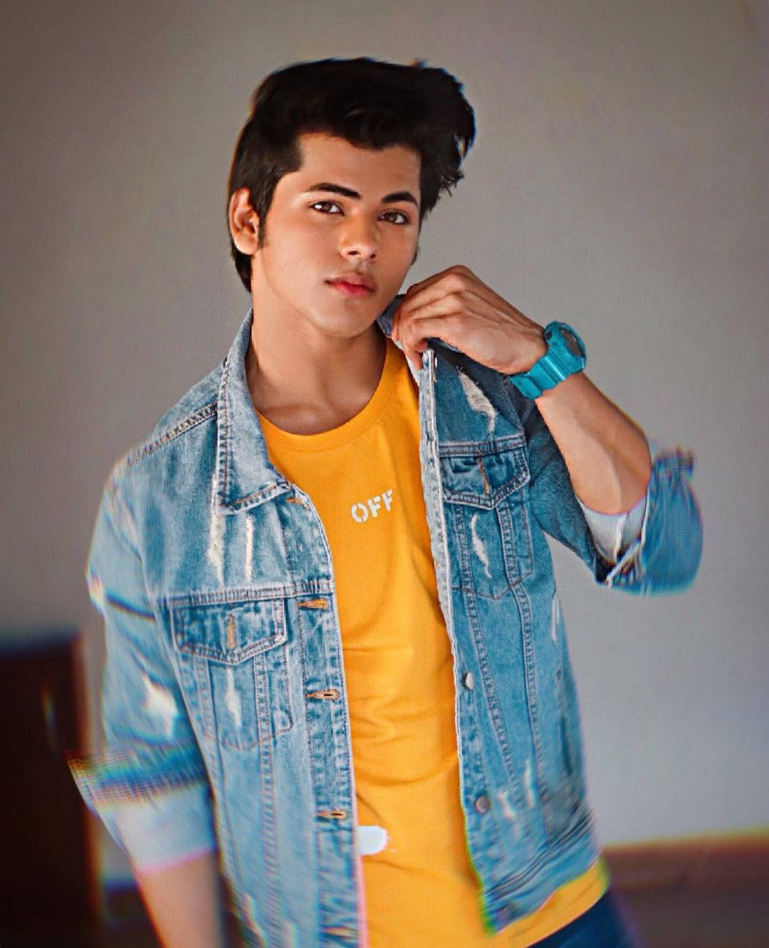 Siddharth Nigam, denim jacket, yellow tshirt, HD Phone Wallpaper