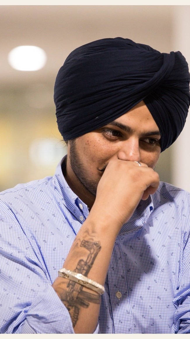 Sidhu Moose Wala, navy turban, blue checkered shirt, SD Phone Wallpaper