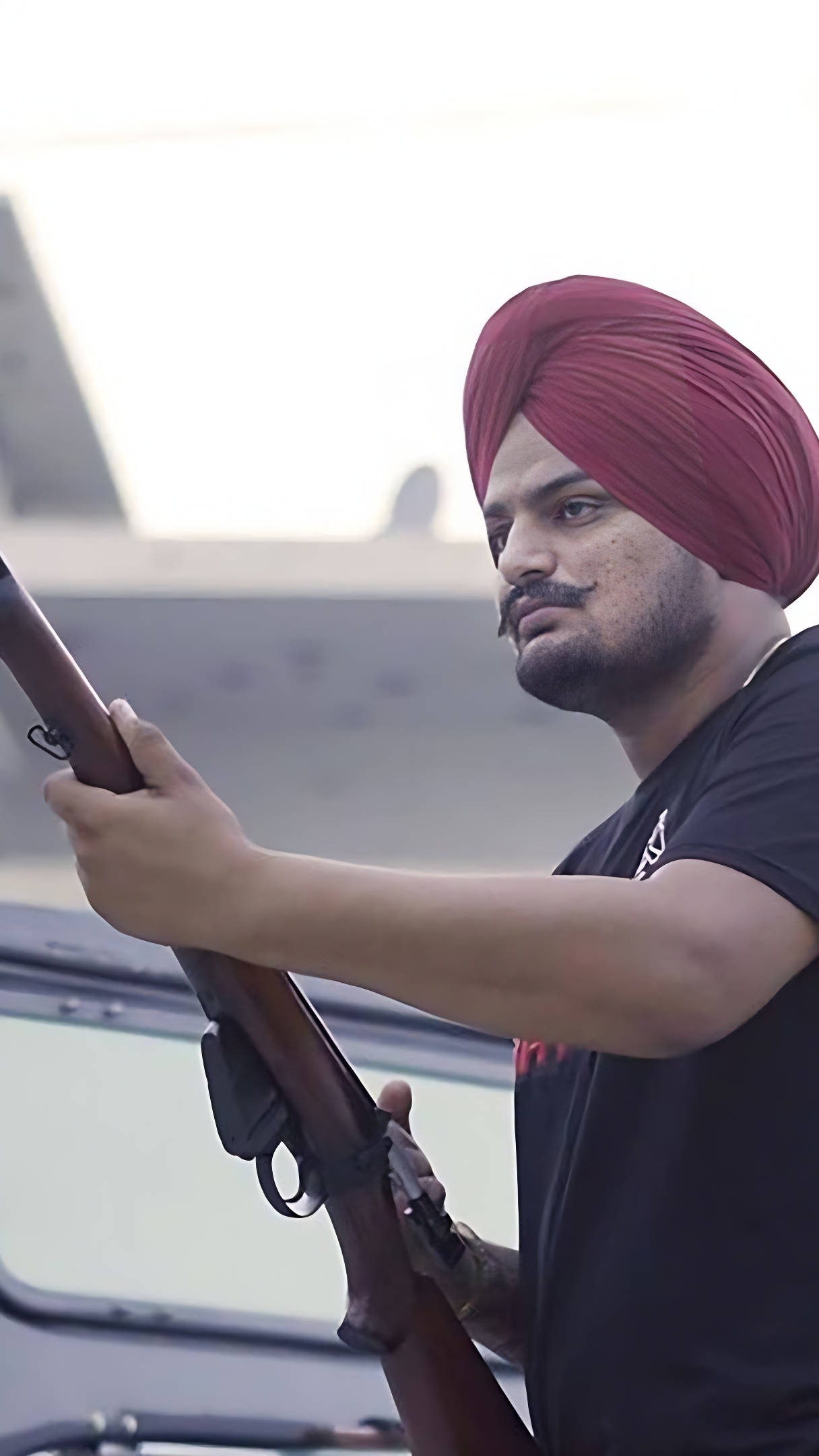 Sidhu Moose Wala, red turban, rifle, Full HD Phone Wallpaper