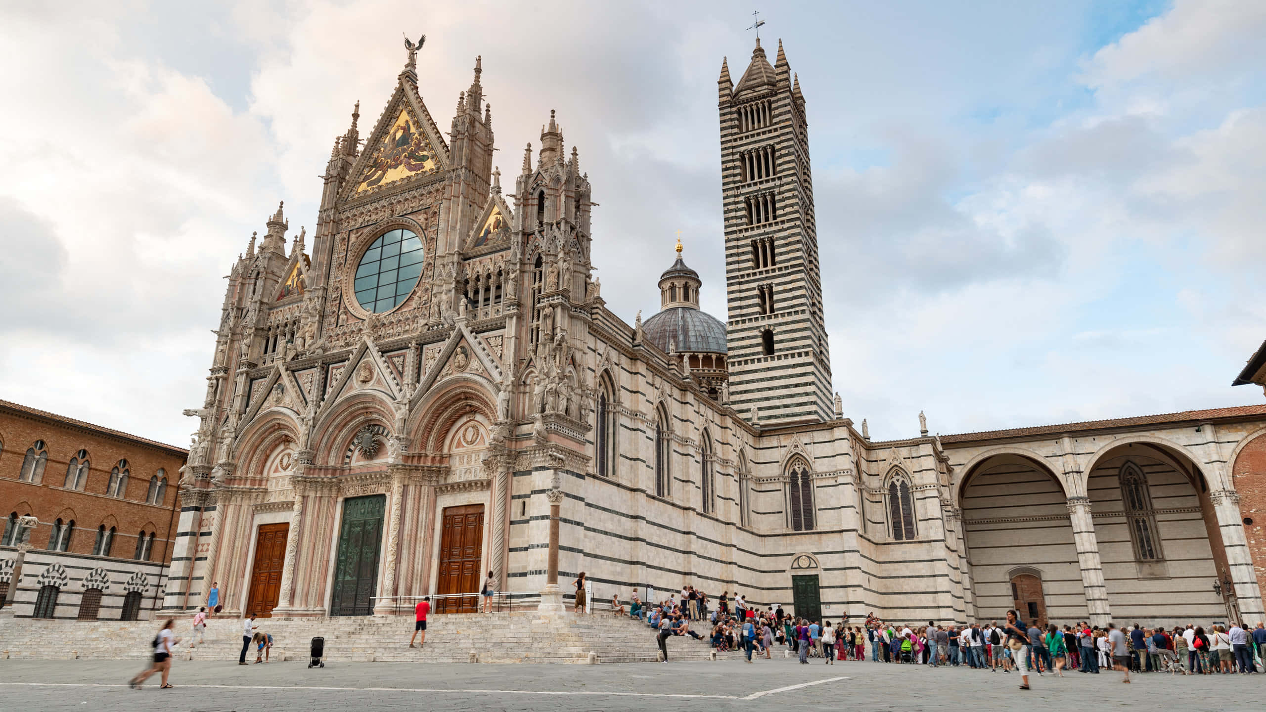 Siena Cathedral, striped tower, ornate facade, 2K Desktop Wallpaper