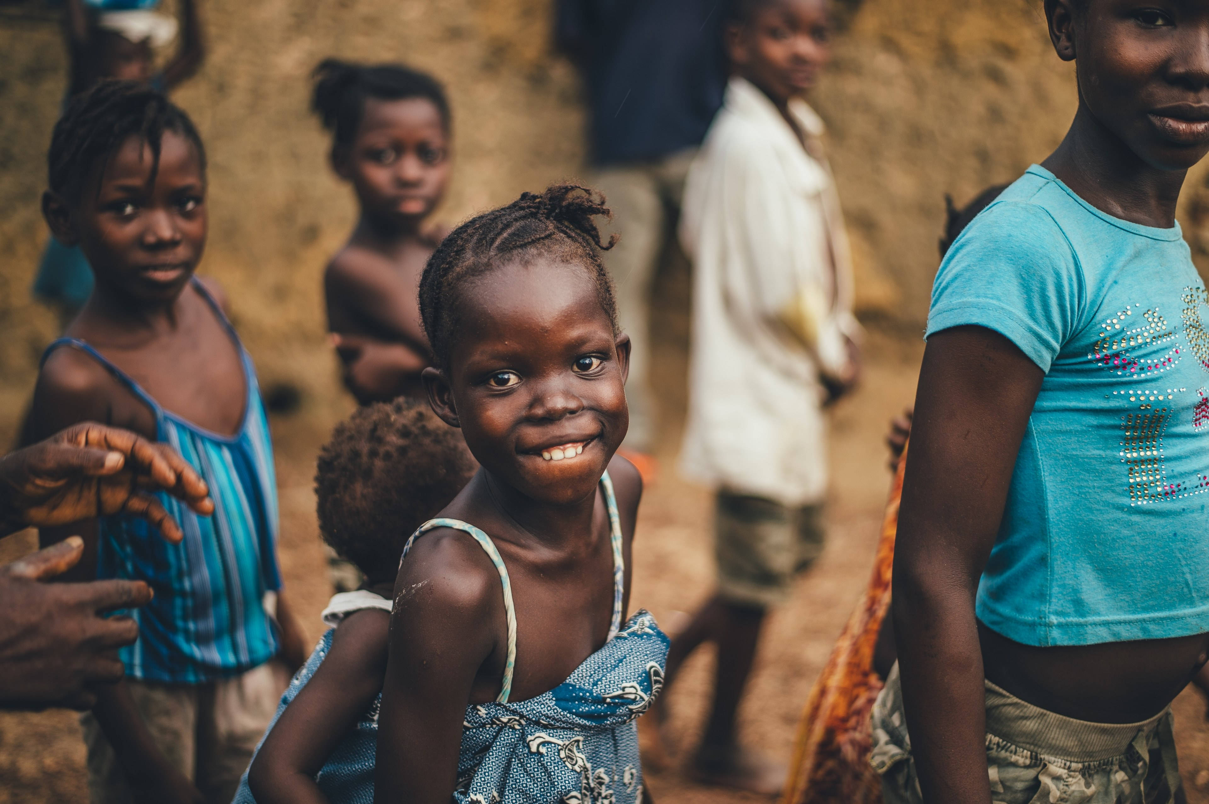 Sierra Leone, young girl, braided hair, 4K Desktop Wallpaper