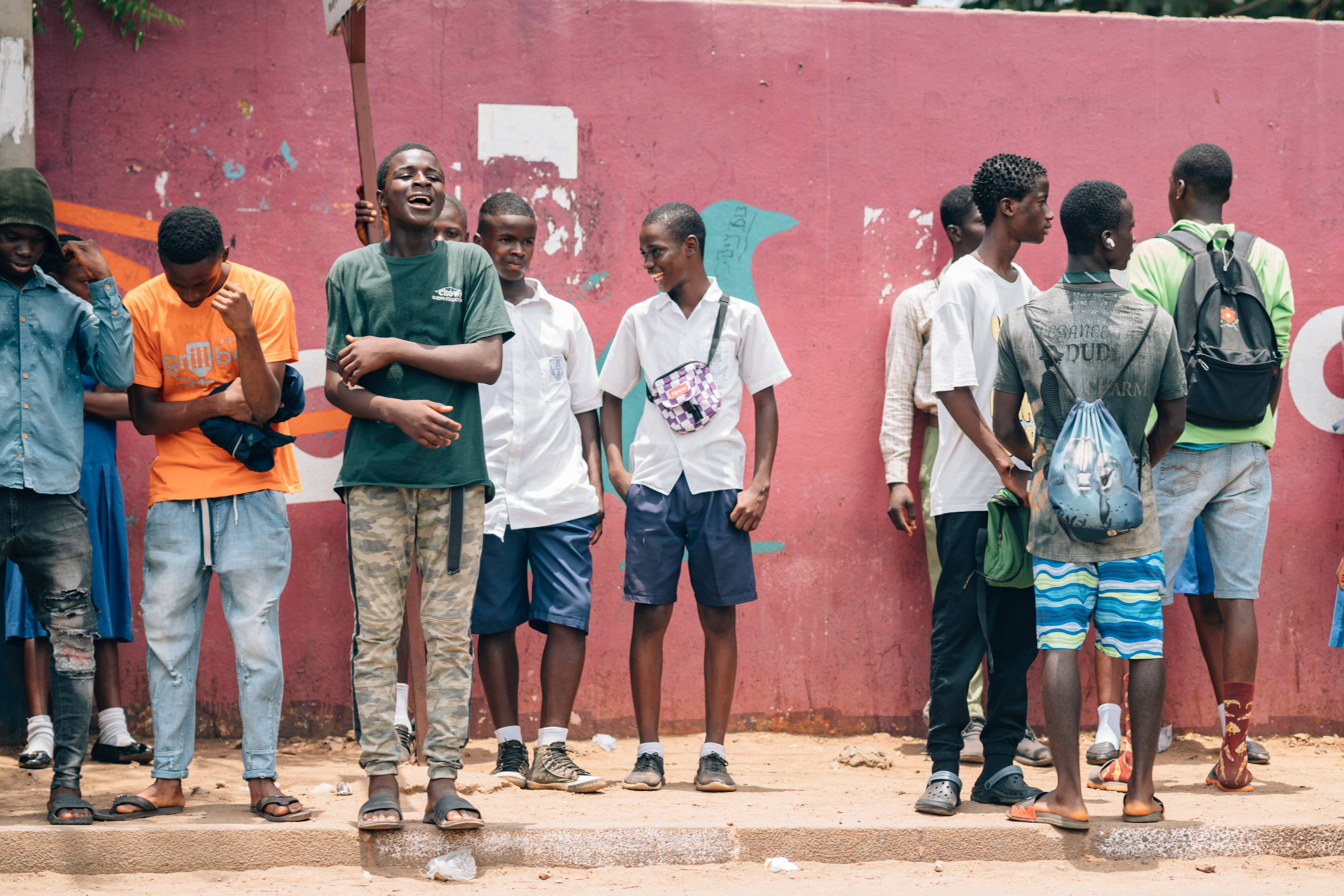 Sierra Leone, concrete step, weathered pink wall, 5K Desktop Wallpaper