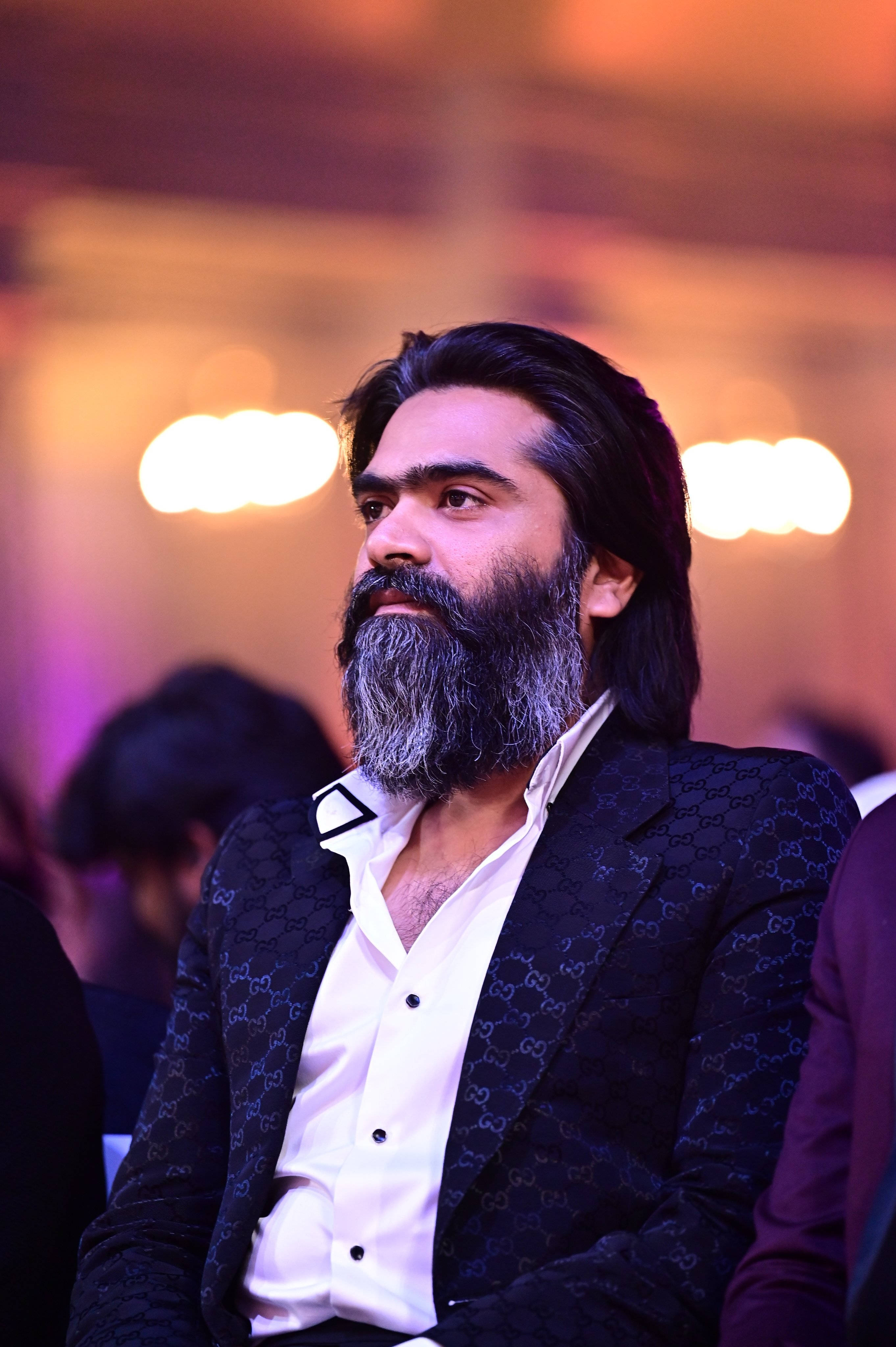Simbu, gray beard, patterned blazer, 4K Phone Wallpaper