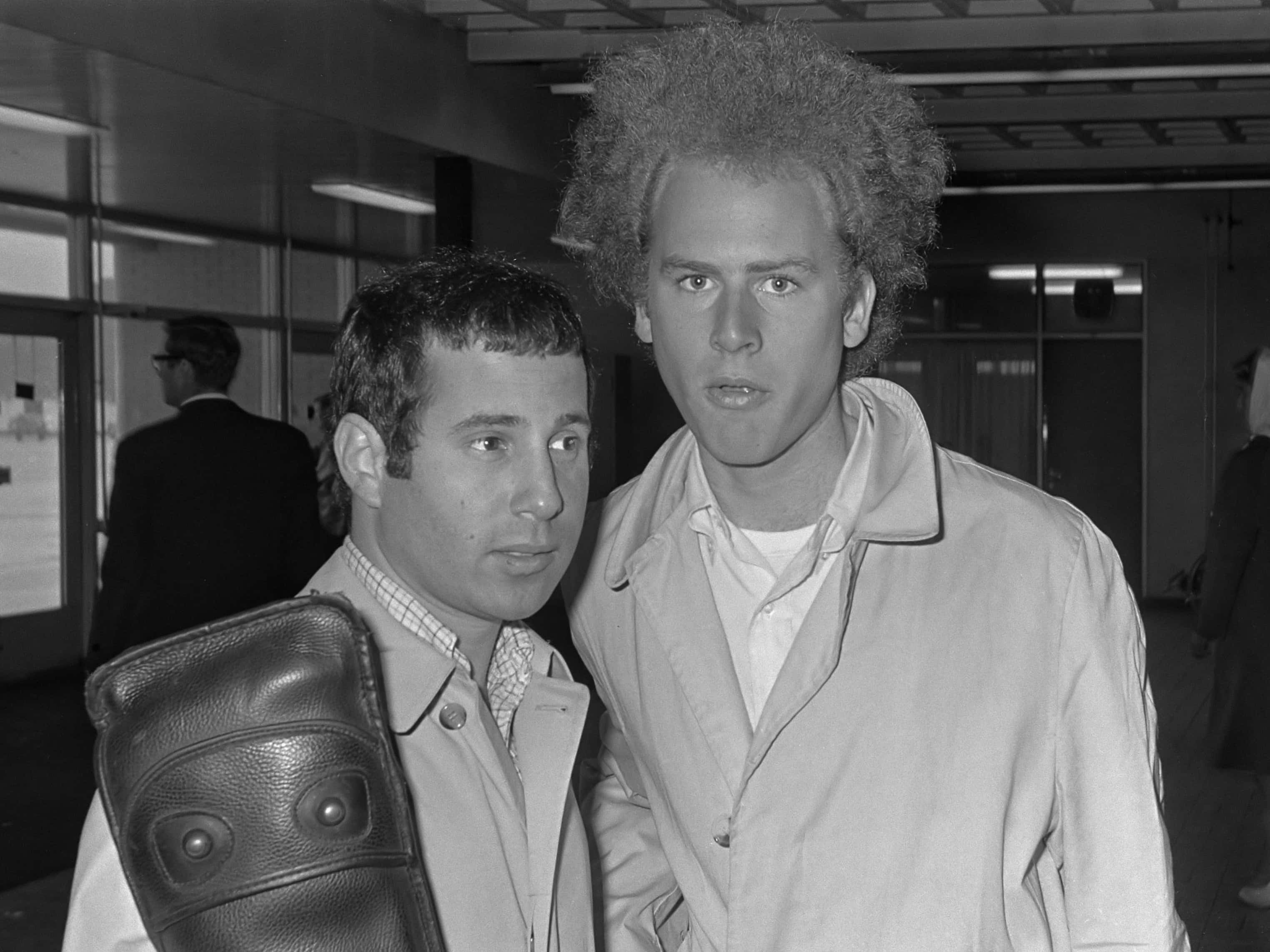 Simon And Garfunkel, afro hairstyle, leather bag, 2K Desktop Wallpaper