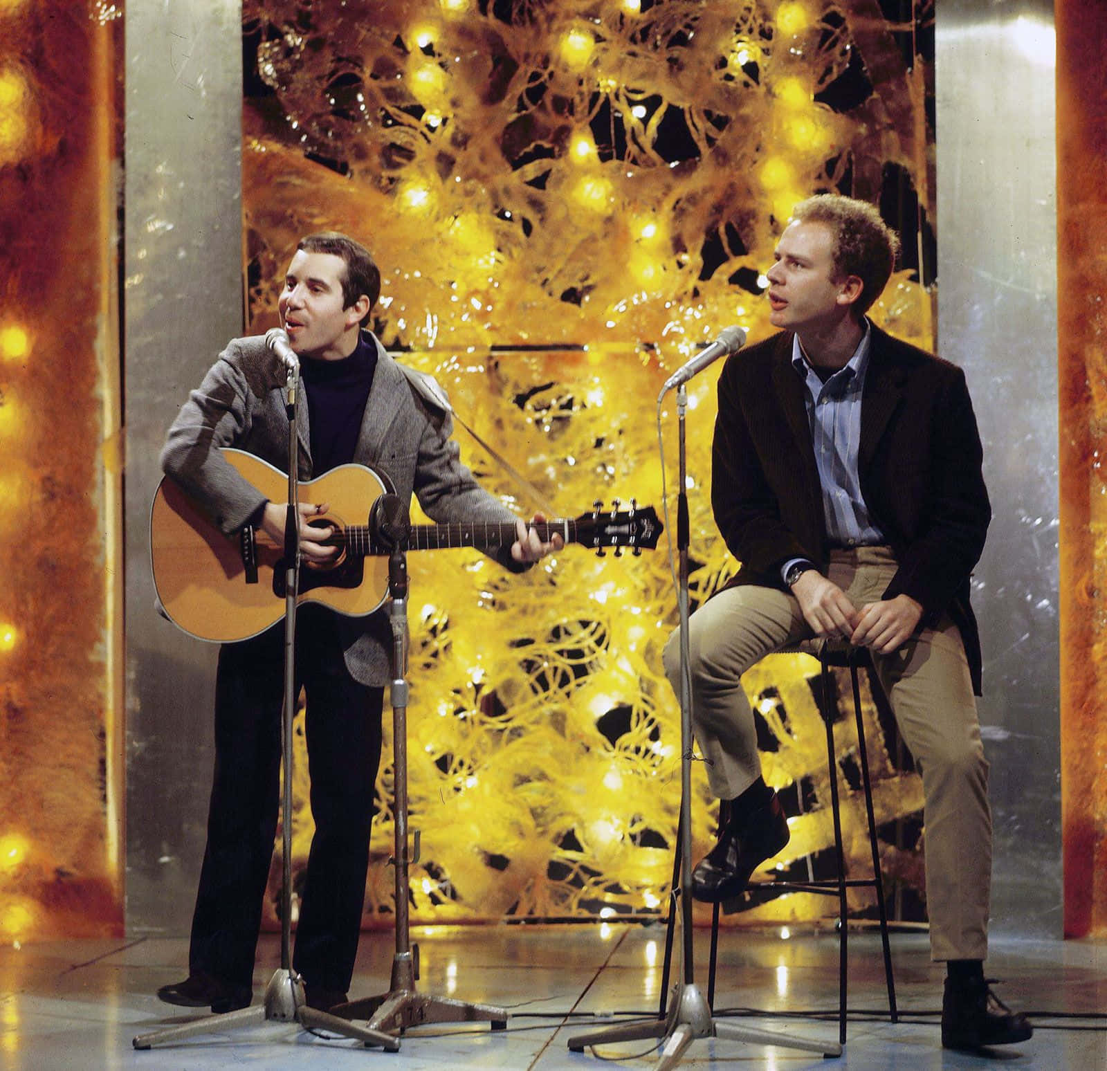 Simon And Garfunkel, performing live, guitar, HD Desktop Wallpaper