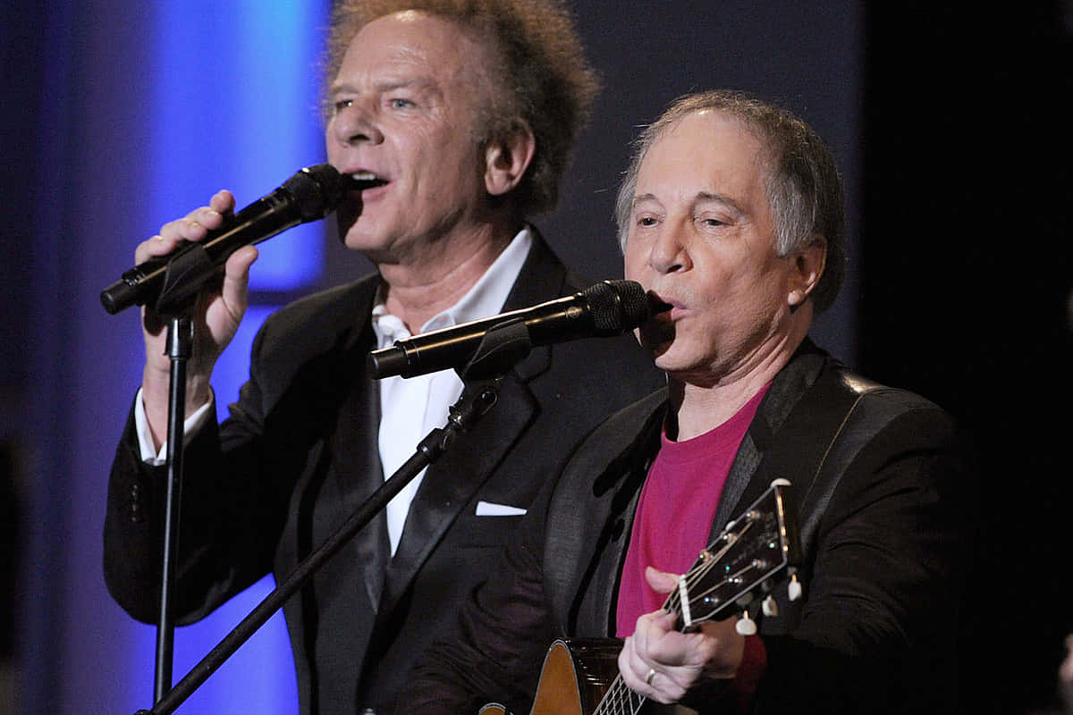 Simon And Garfunkel, performing live, stage, SD Desktop Wallpaper