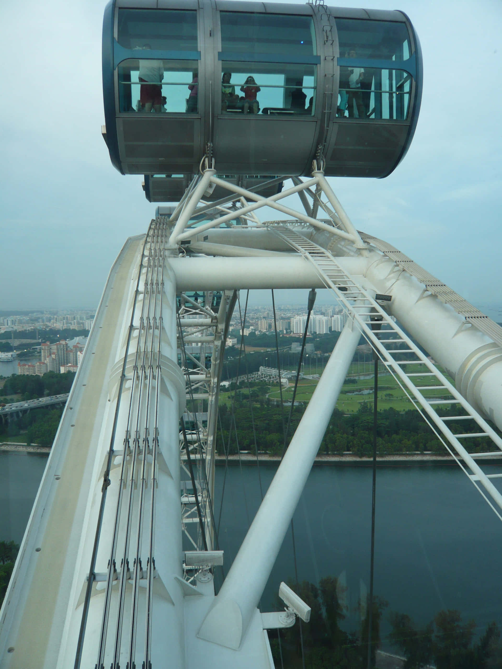 Singapore Flyer, white observation wheel, pod, 2K Phone Wallpaper