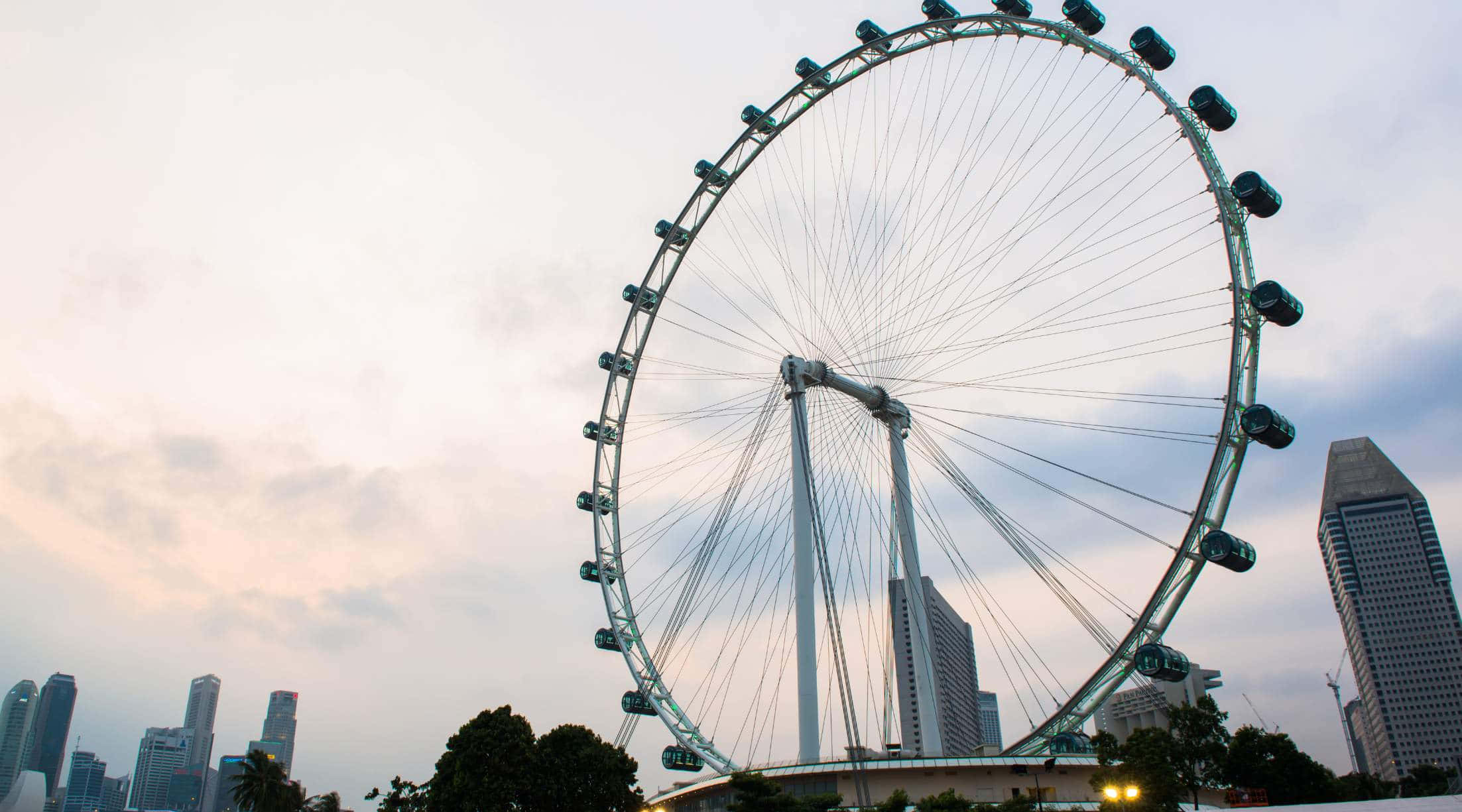 Singapore Flyer, dusk, city skyline, Full HD Desktop Wallpaper