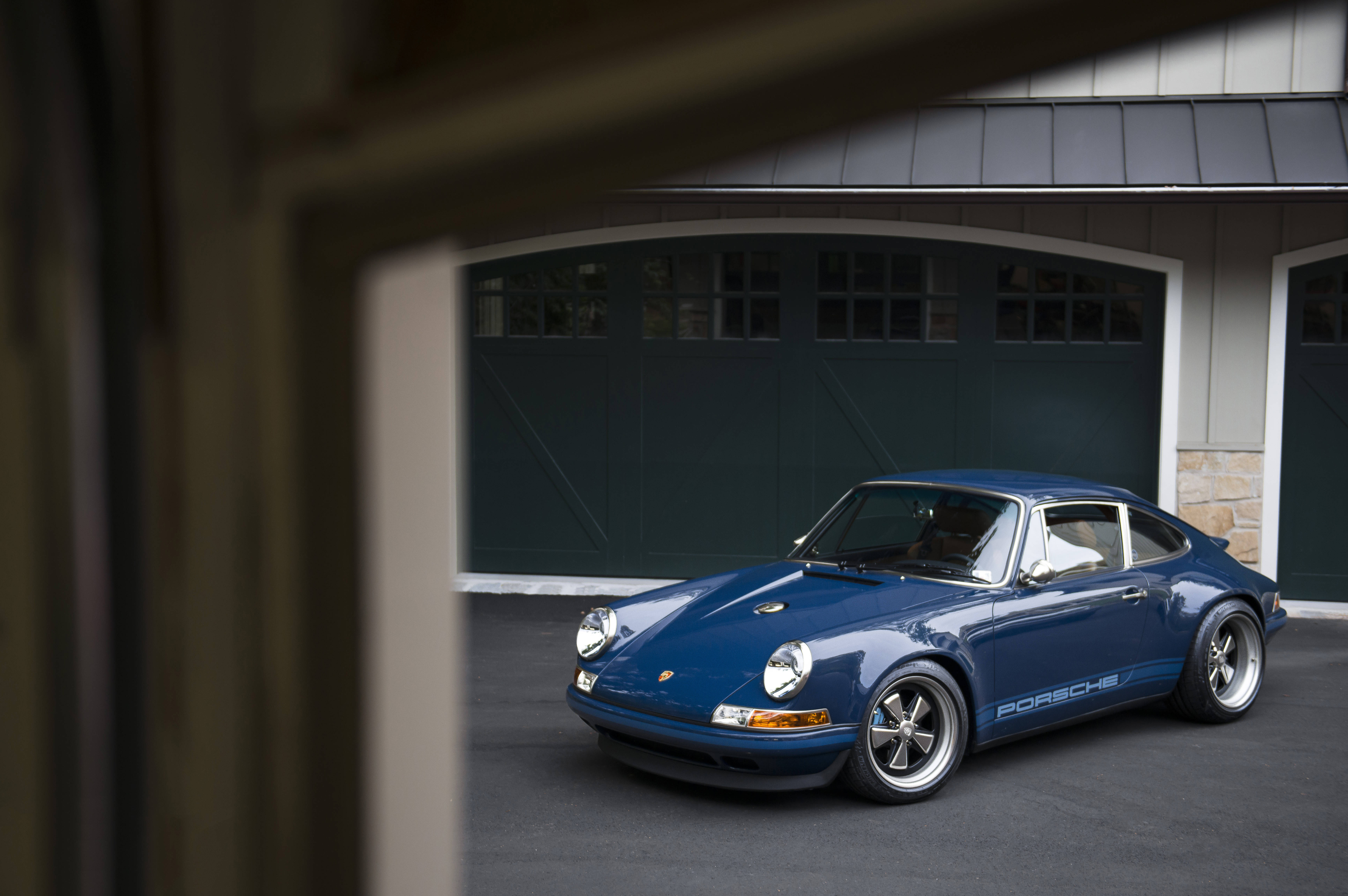 Singer Porsche, Porsche 911, sleek blue, 5K Desktop Wallpaper