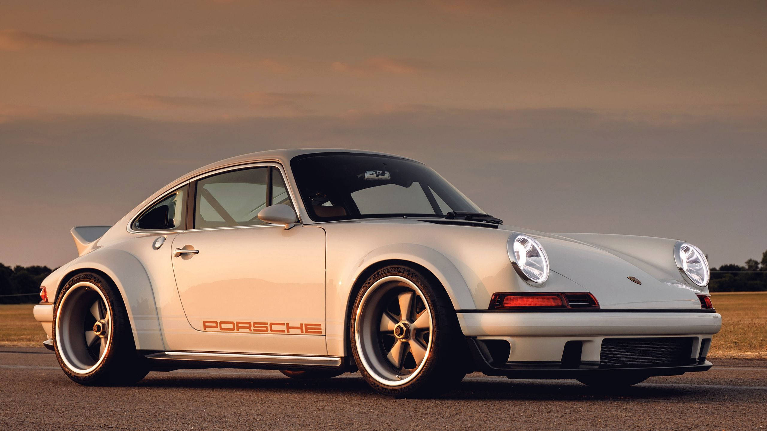 Singer Porsche 911, white, Porsche 911, 2K Desktop Wallpaper